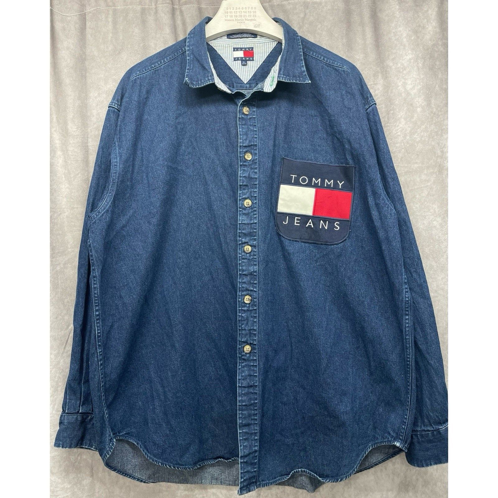 Other VTG 90s Tommy Jeans Denim Shirt XL Blue Big Flag Logo Patch Size US XL / EU 56 / 4 - 1 Thumbnail