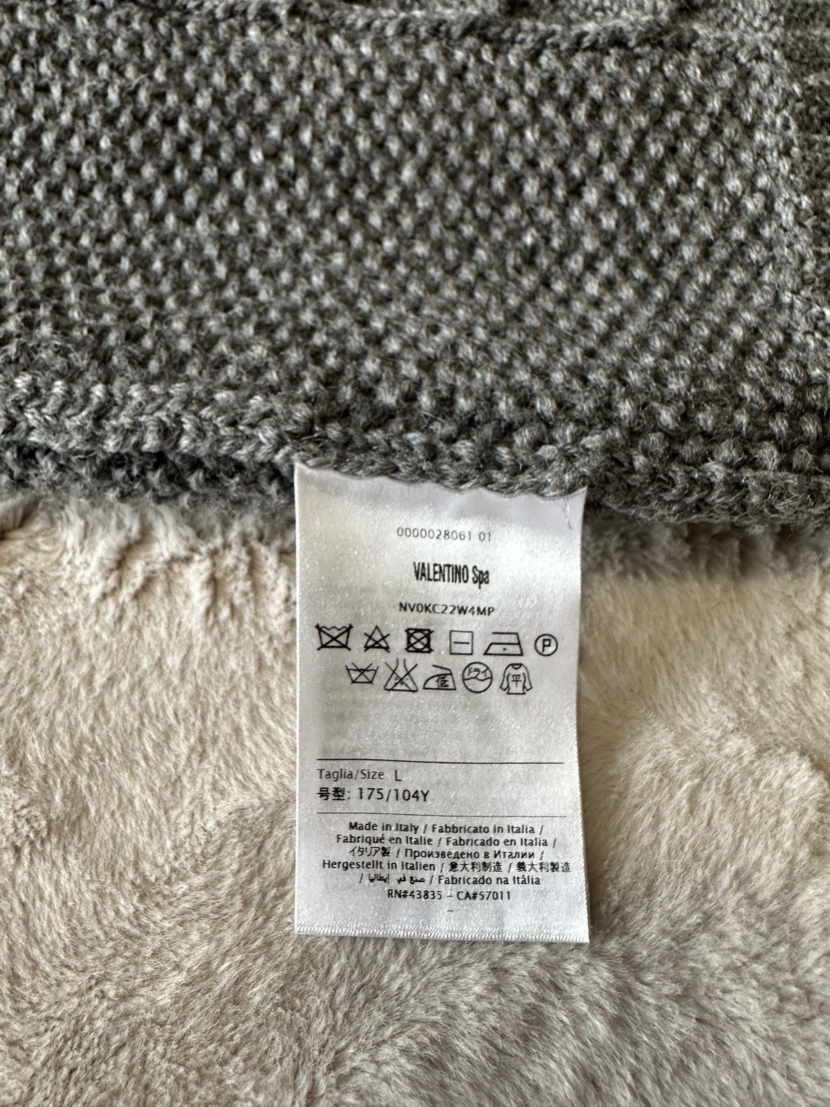 Valentino Valentino sweeter Size US L / EU 52-54 / 3 - 9 Thumbnail