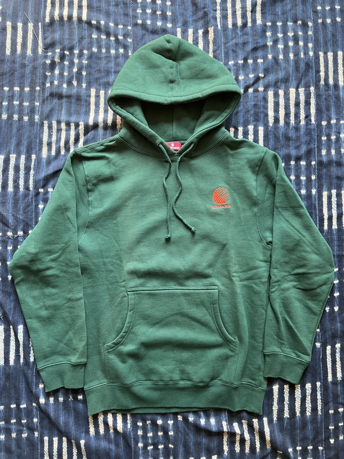 4GSELLER Hellrazor Skateboard Embroidery Logo Hoodie Size US S / EU 44-46 / 1 - 2 Thumbnail