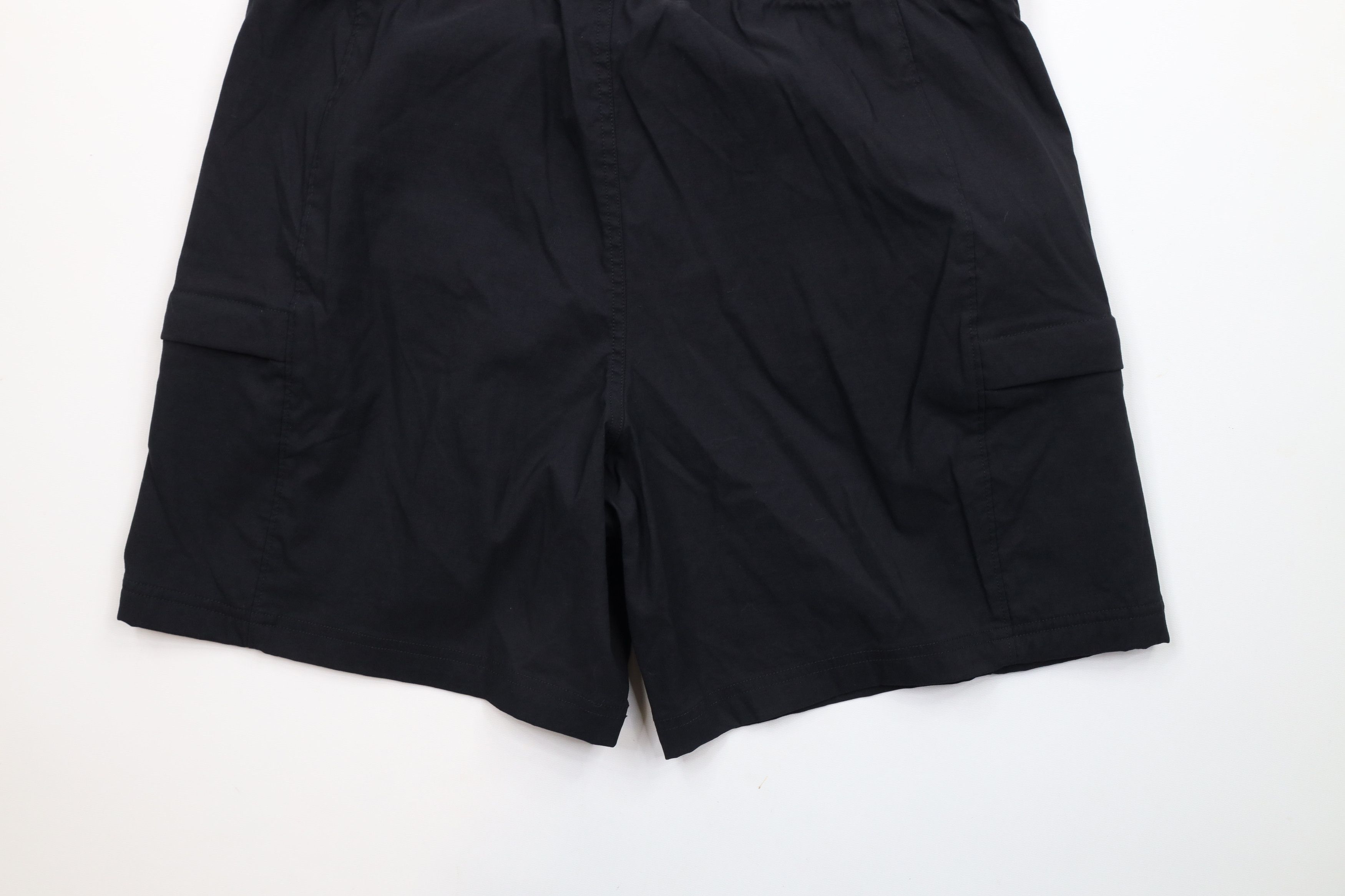 The North Face × Vintage The North Face Out Belted Above Knee Cargo Shorts Black Size US 34 / EU 50 - 11 Thumbnail