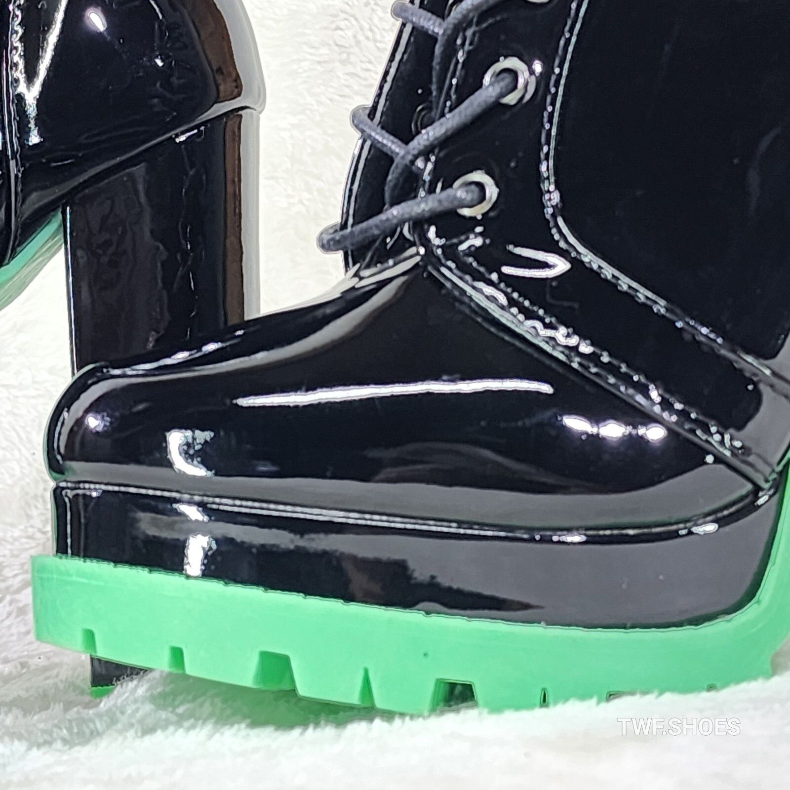 Other Vivian Black Patent Neon Green Lug Sole Chunky Heel Platform Size US 6 / IT 36 - 6 Thumbnail
