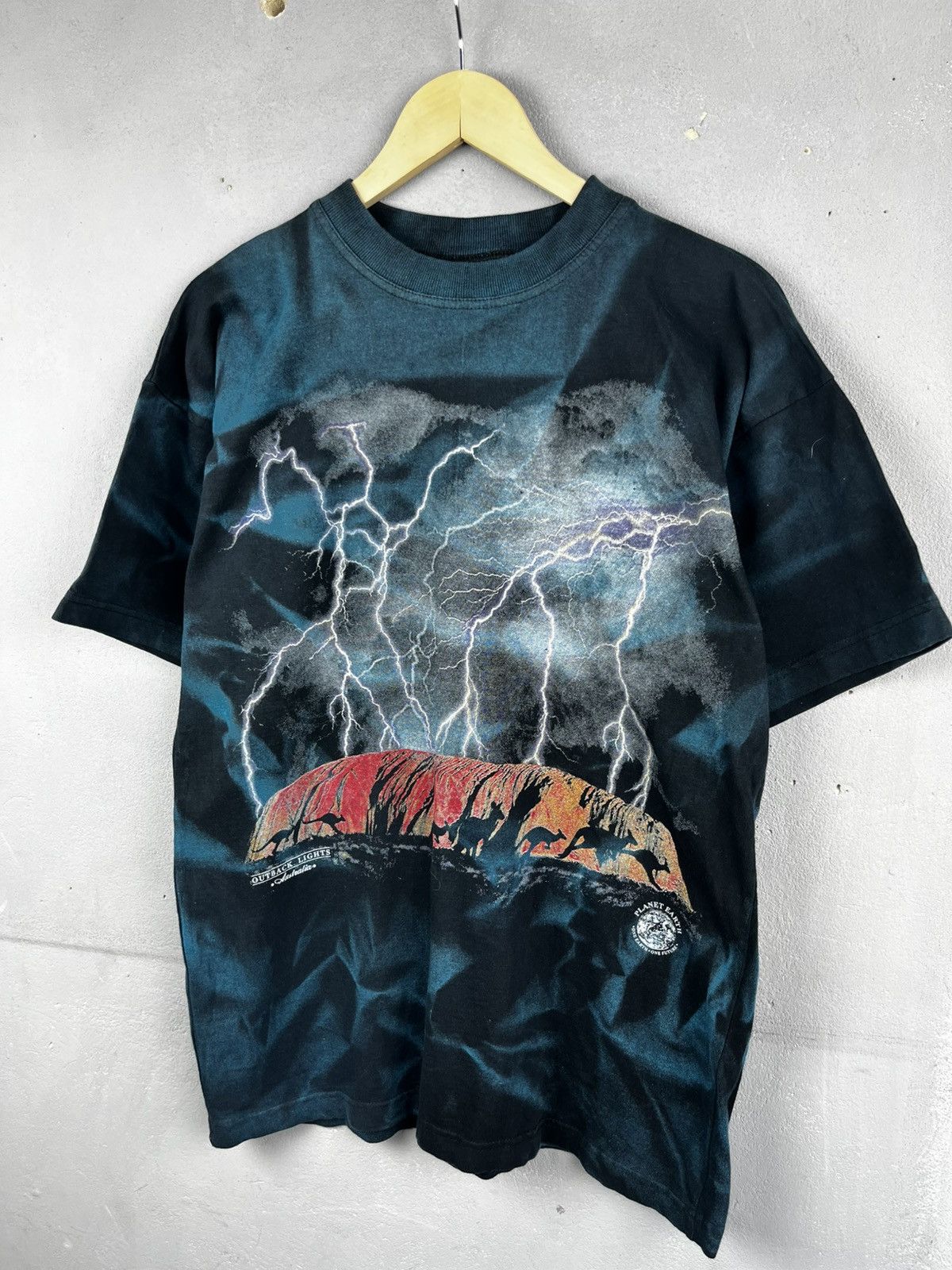 Vintage Vtg Planet Earth one planet one future Size US M / EU 48-50 / 2 - 5 Thumbnail