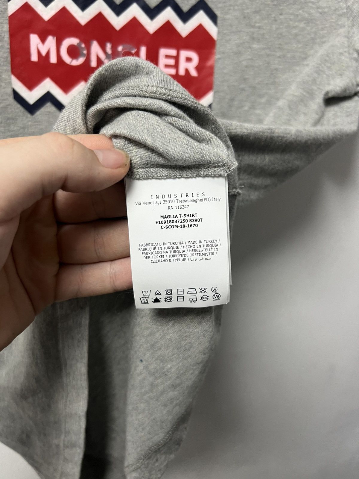 Moncler Mens Moncler Shirt Size US S / EU 44-46 / 1 - 11 Thumbnail