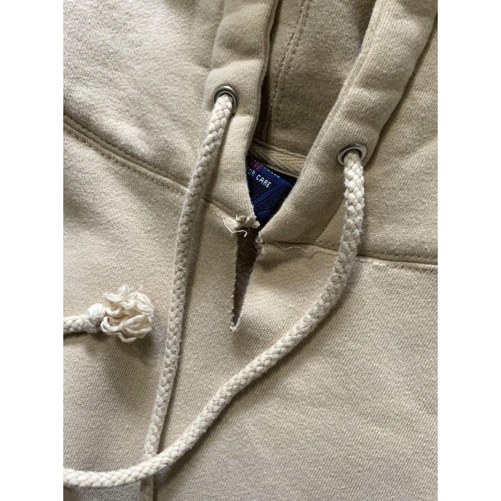 Vintage VINTAGE SBI Boardshop Planes Skateboarding Oatmeal Pullover Hoodie Sz. L Mens Beige 54in Chest 30in Length Size US L / EU 52-54 / 3 - 7 Thumbnail