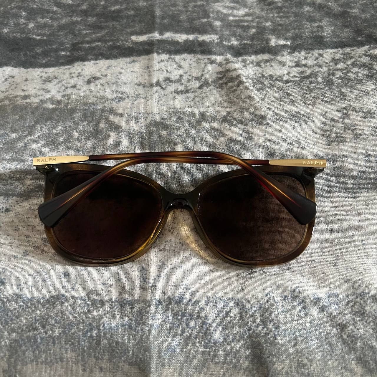 Polo Ralph Lauren Elegant Ralph Lauren Sunglasses Size ONE SIZE - 3 Thumbnail