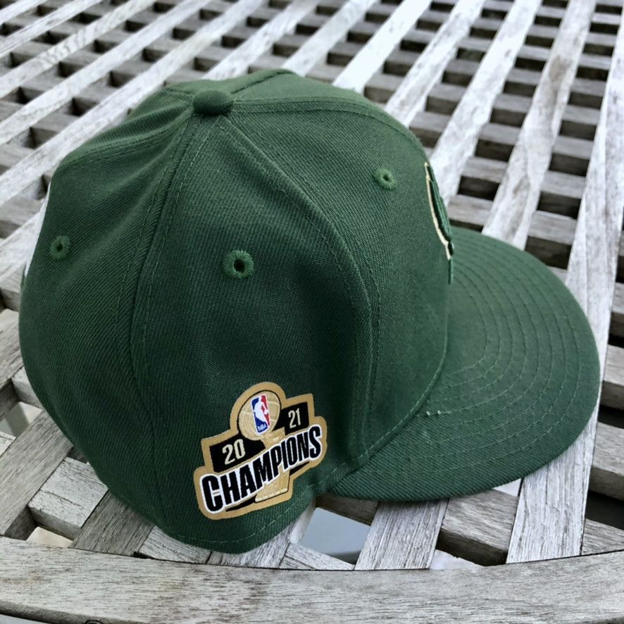 New Era Milwaukee Bucks 2021 NBA Finals Champions Patch Snapback Hat Size ONE SIZE - 3 Thumbnail