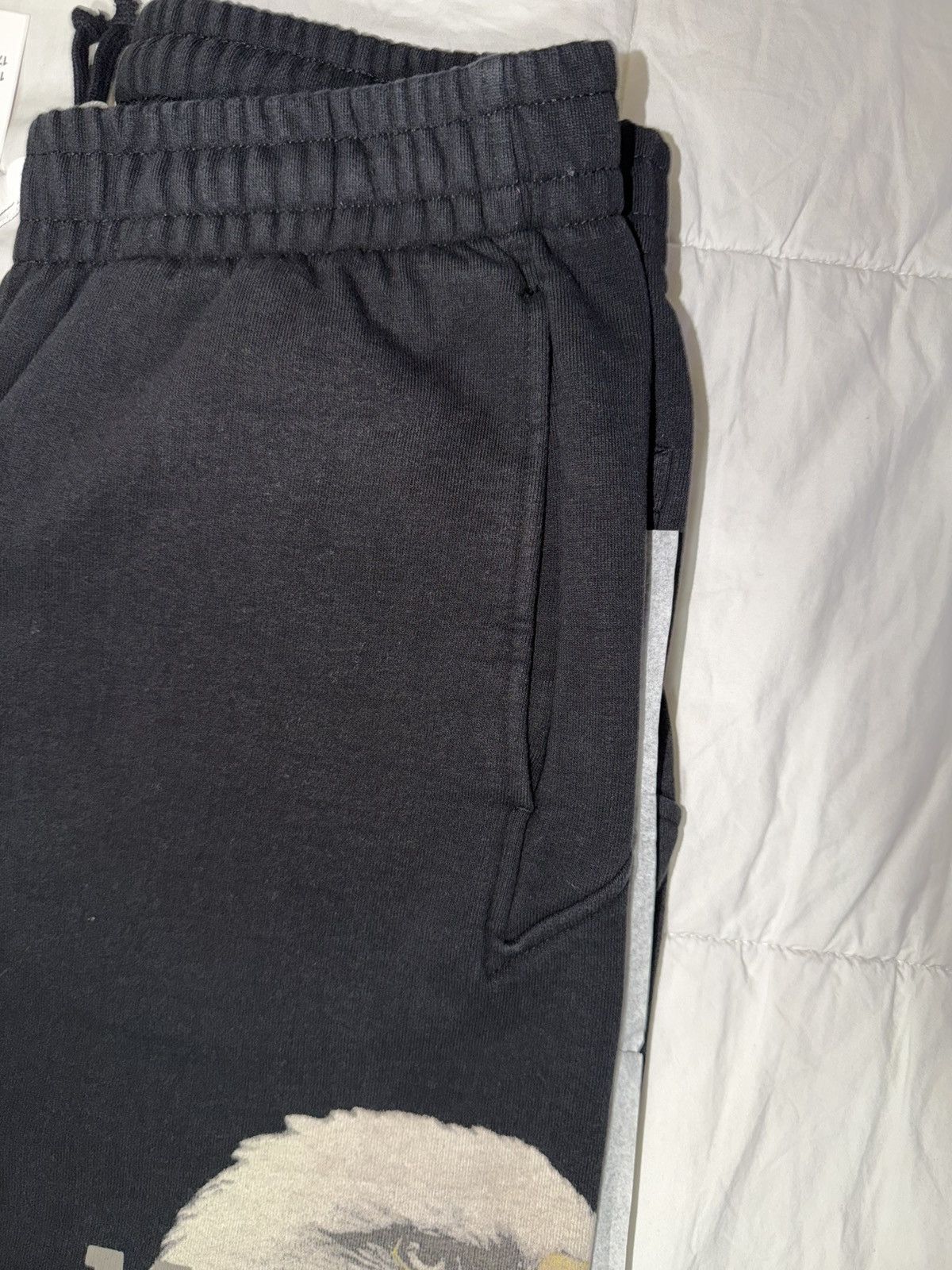 Maison Margiela × Supreme Supreme/MM6 Maison Margiela Eagle Sweatpant (size small) blk Size US 31 - 8 Thumbnail