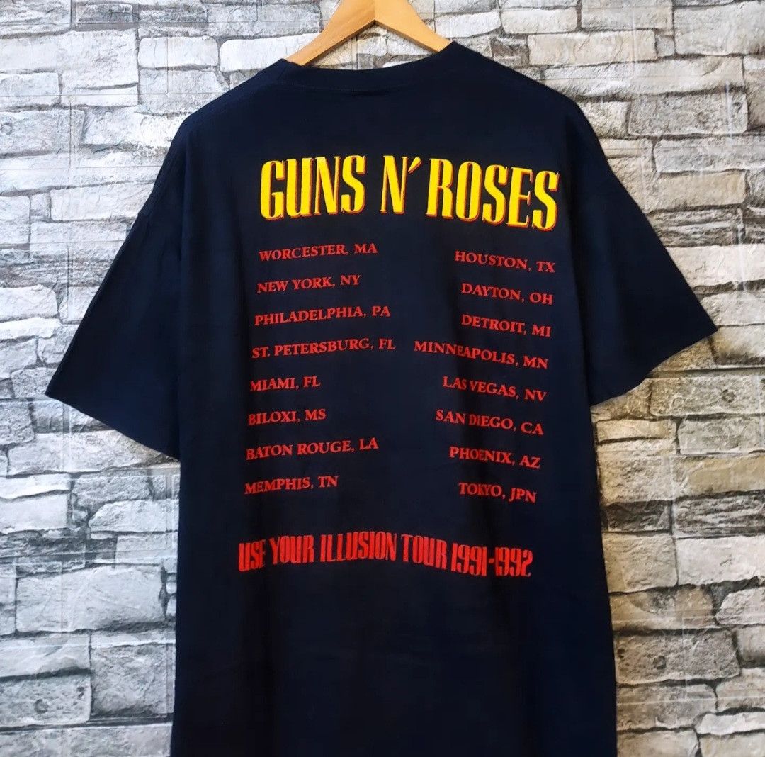 Band Tees Vintage 90's Guns N Roses Use Your Illusion Tour 1991-1992 Size US L / EU 52-54 / 3 - 4 Thumbnail