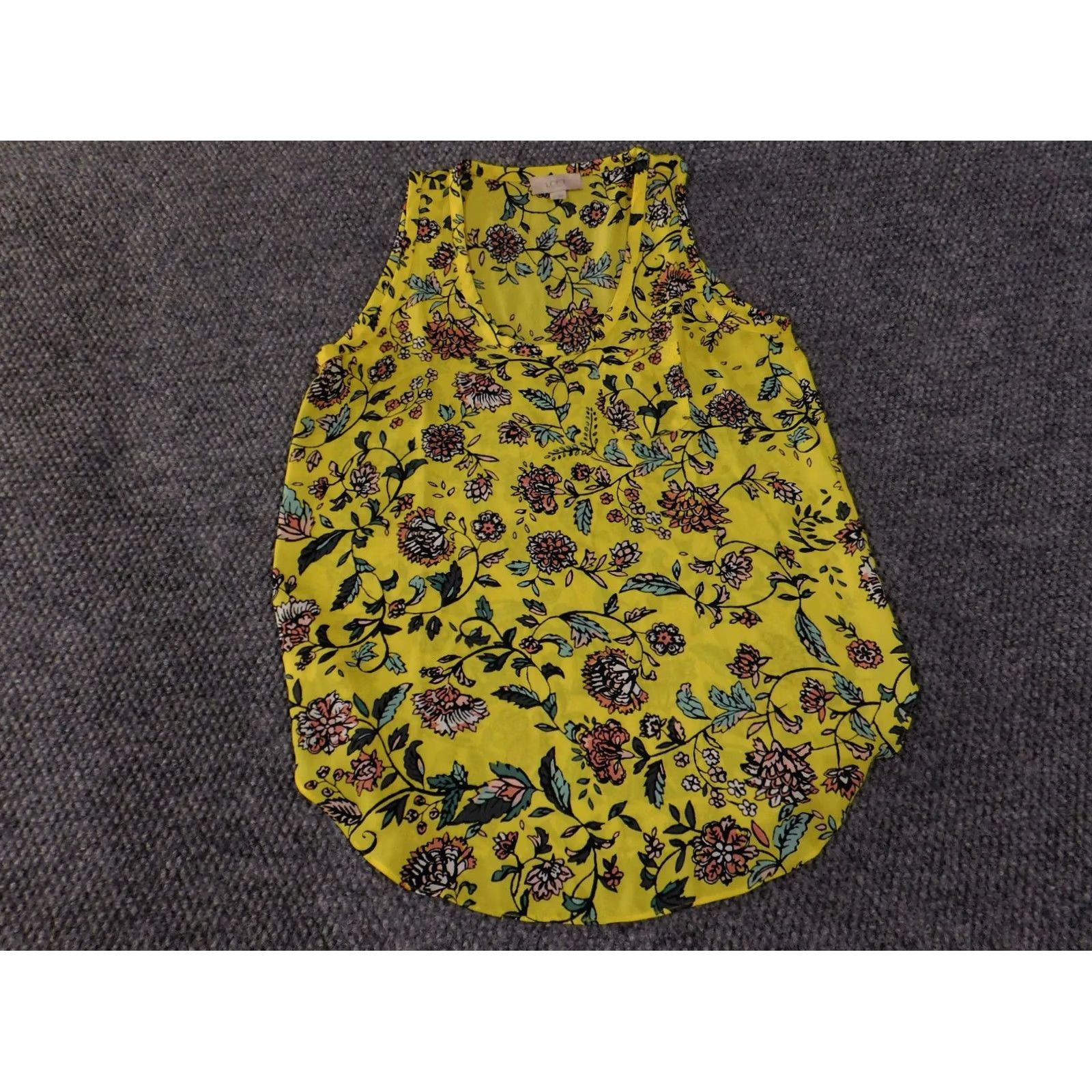 Loft LOFT Blouse Tank Top Womens XS Yellow Floral Sleeveless Pullover Round Neck Casual Short Sleeve Polyester Rayon Button Blouse Size XS / US 0-2 / IT 36-38 - 3 Thumbnail