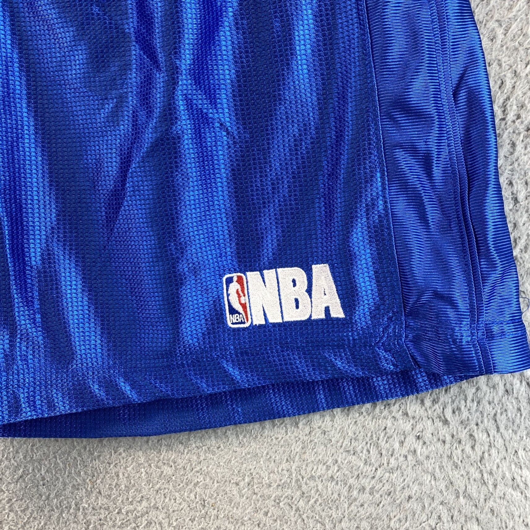 NBA NBA Mens Blue High Rise Elastic Waist Basketball Athletic Shorts Size L /84-64 Size US 33 - 2 Thumbnail