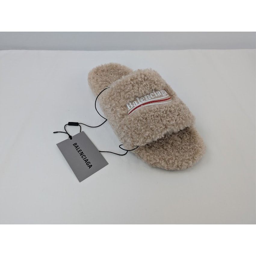 Balenciaga o1rshd1 Fake Furry Slide Slipper in Beige / White / Red Size US 11 / EU 44 - 3 Thumbnail