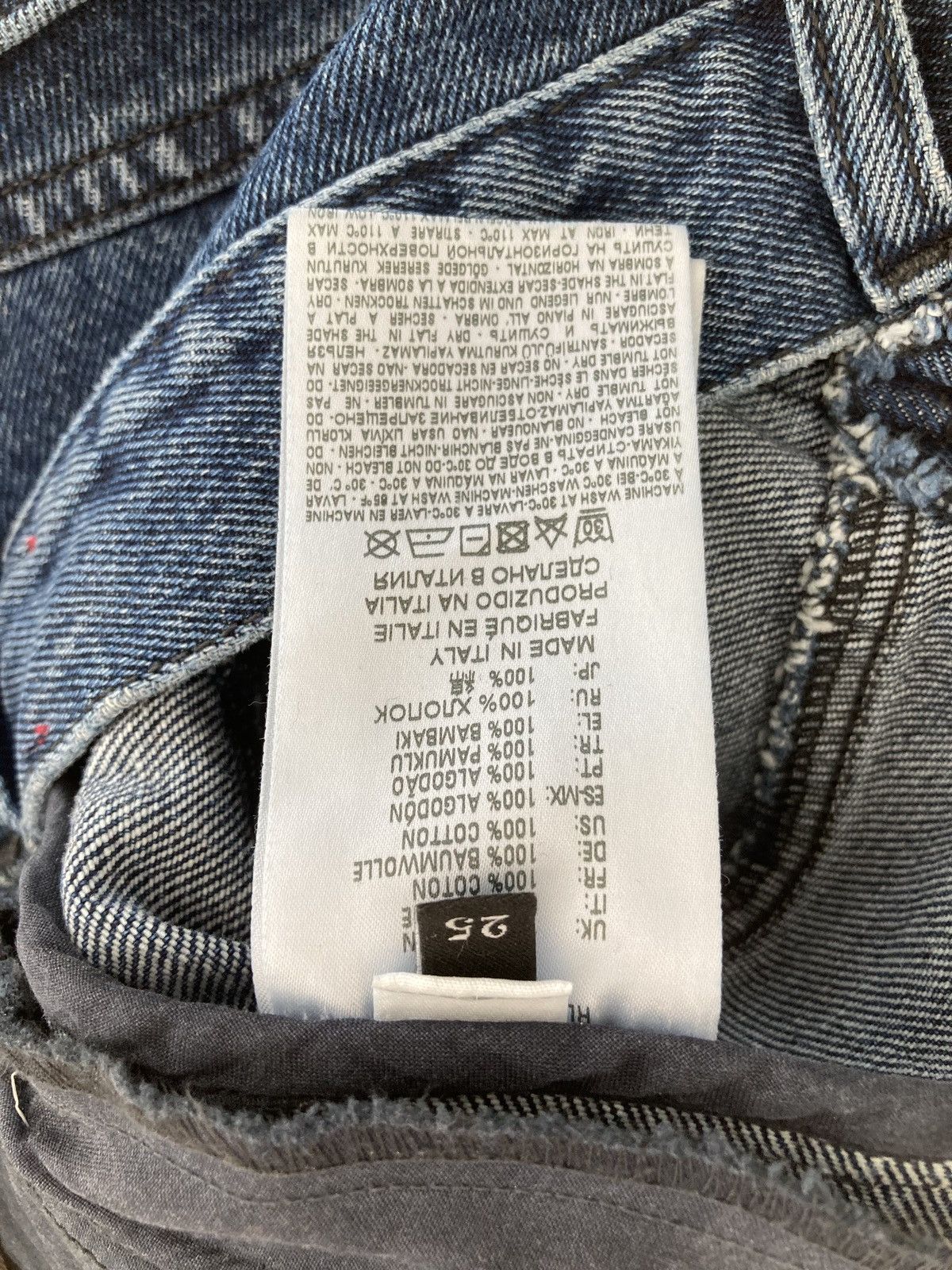 Anonymous Club Diesel red tag blue Shayne Oliver Editon embedded belt jeans Size US 26 / EU 42 - 14 Thumbnail