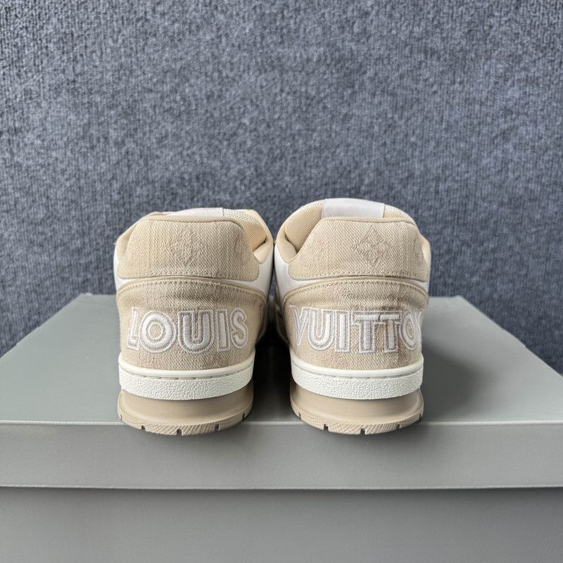 Louis Vuitton Louis Vuitton Low-Top Trainer in Khaki Leather -2508 Size US 9.5 / IT 39.5 - 3 Thumbnail