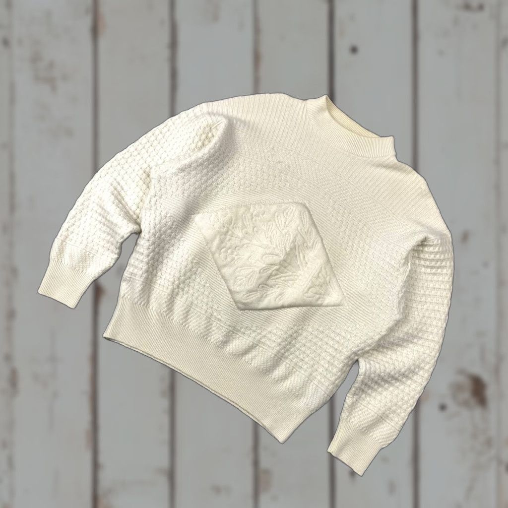 Versace VINTAGE Versace Knit Sweater Wool Logo Men White Size 50 L Pullover Knit Wool Sweater Men Logo White 50 Versace Vintage Size US L / EU 52-54 / 3 - 1 Thumbnail