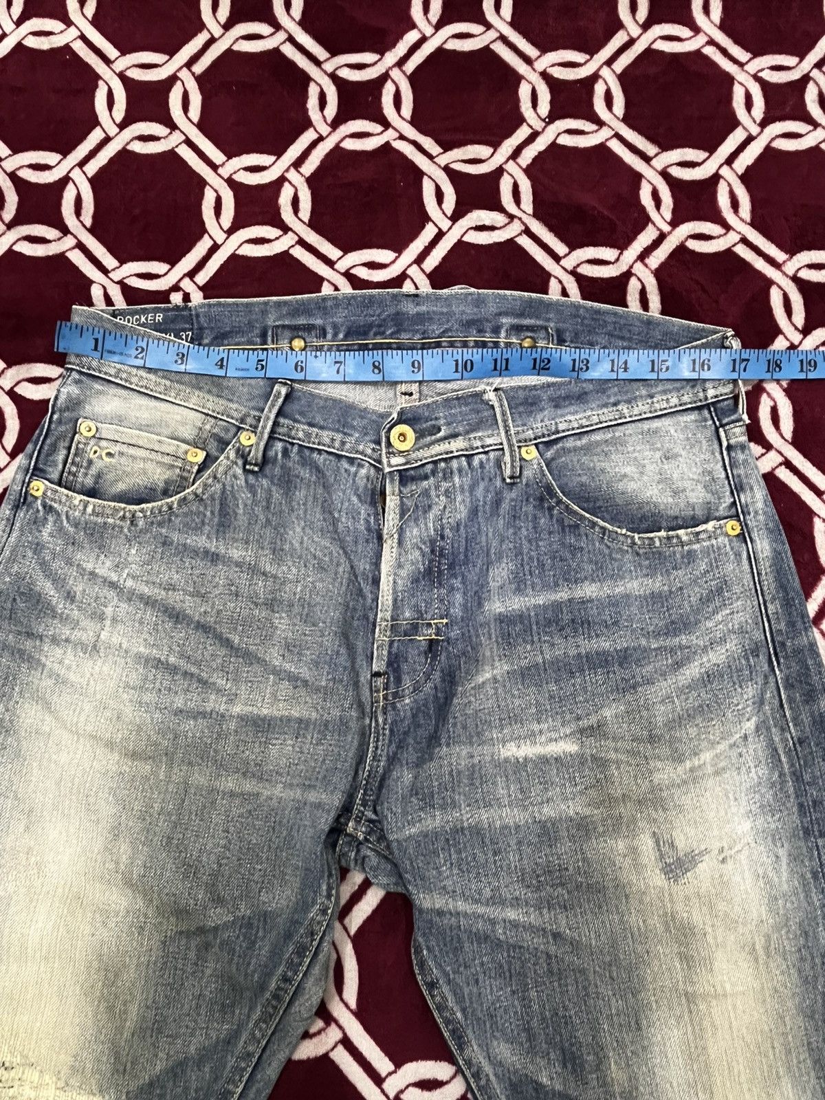 Japanese Brand Deluxe Clothing Distressed Reworked Half Selvedge Denim Size US 34 / EU 50 - 24 Thumbnail