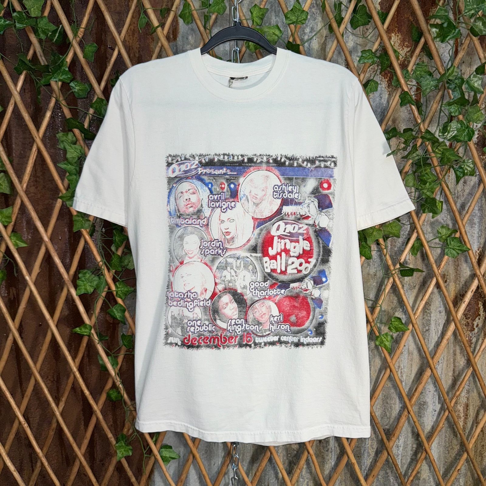 Vintage Vintage Y2K Q102 jingle ball 00s timbaland avril lavigne tee Size US M / EU 48-50 / 2 - 1 Thumbnail