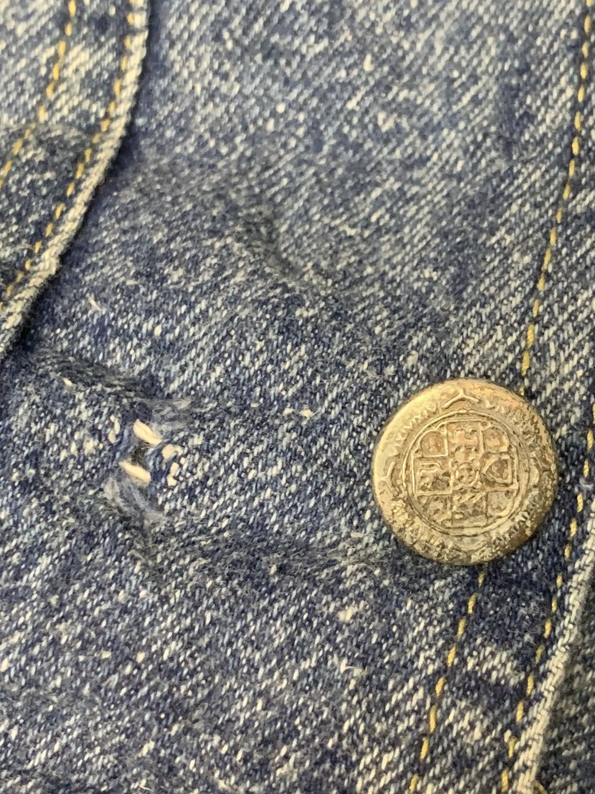 Japanese Brand × Vintage Rare Design Vintage Zigomar Denim Jackets Size US L / EU 52-54 / 3 - 9 Thumbnail