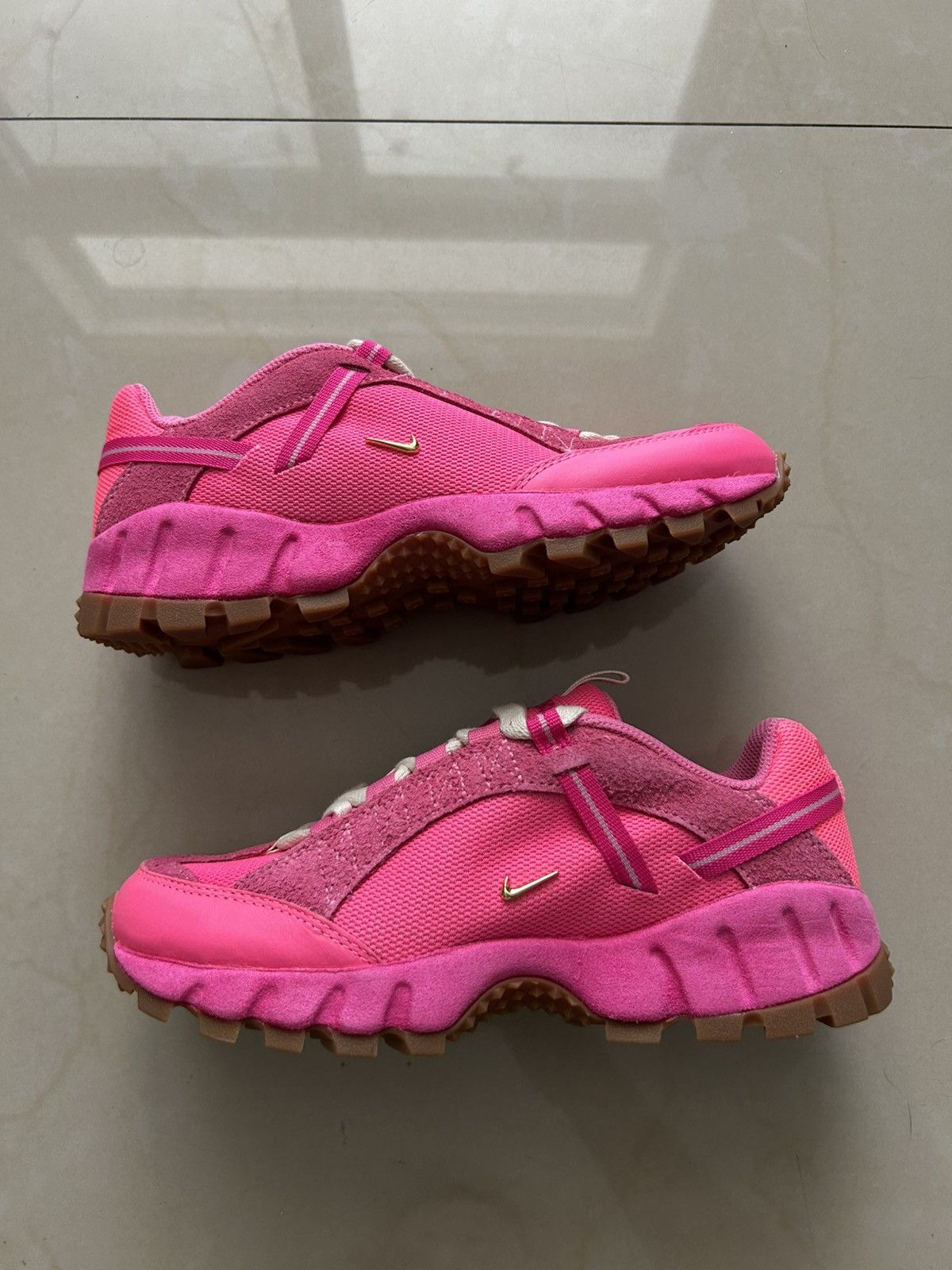 Jacquemus × Nike Nike x jacquemus air humara lx Size US 6 / IT 36 - 1 Thumbnail