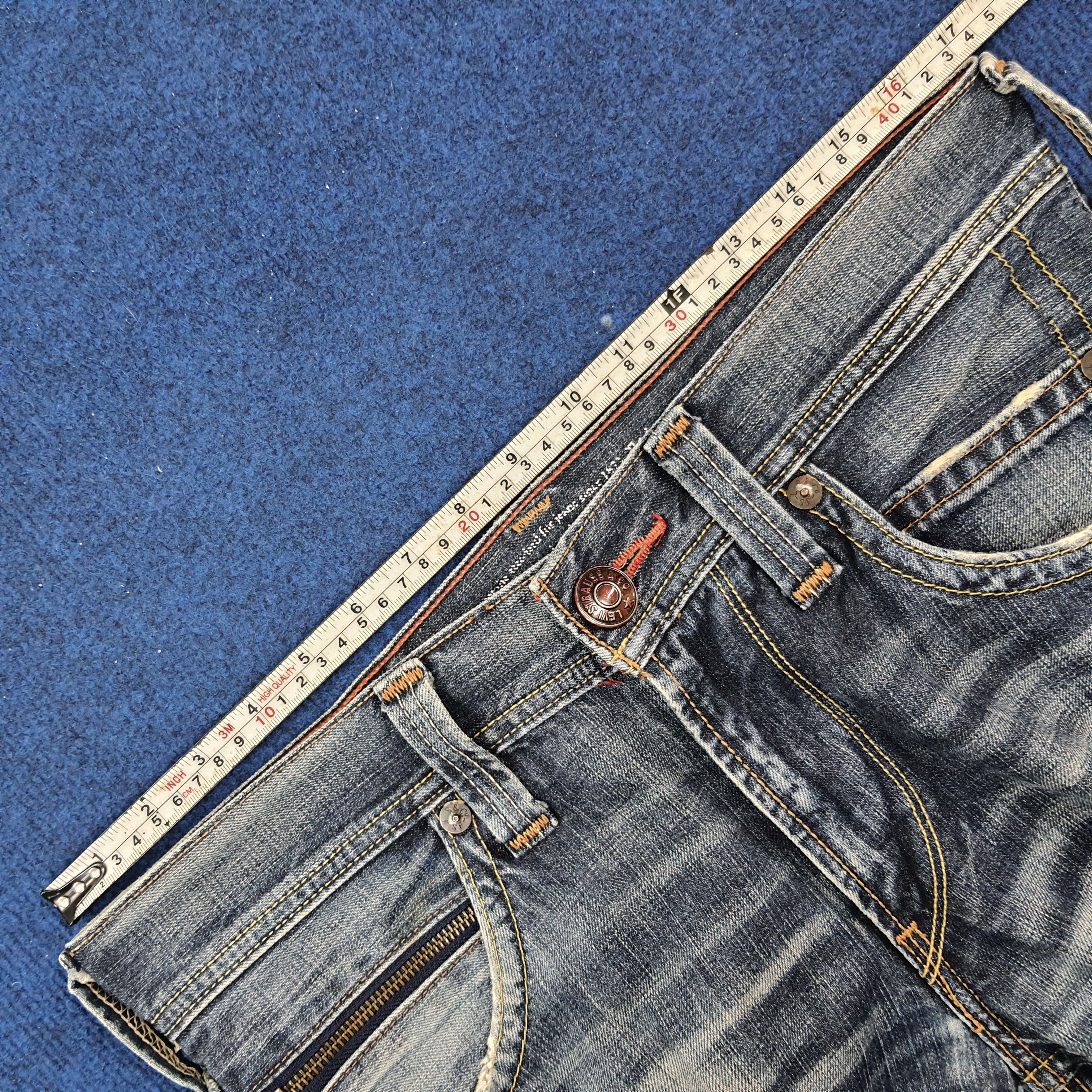 Levi's × Vintage Vintage Levi's Strauss 502 Denim Pants Size US 33 - 13 Thumbnail