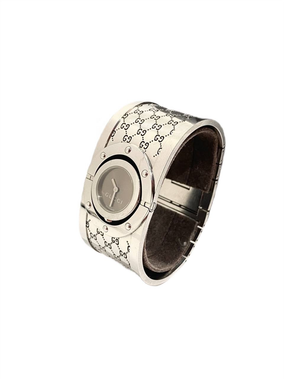 Gucci Gucci GG Logo Twirl Steel Quartz Wrist Watch Vintage Y2K Size ONE SIZE - 3 Thumbnail