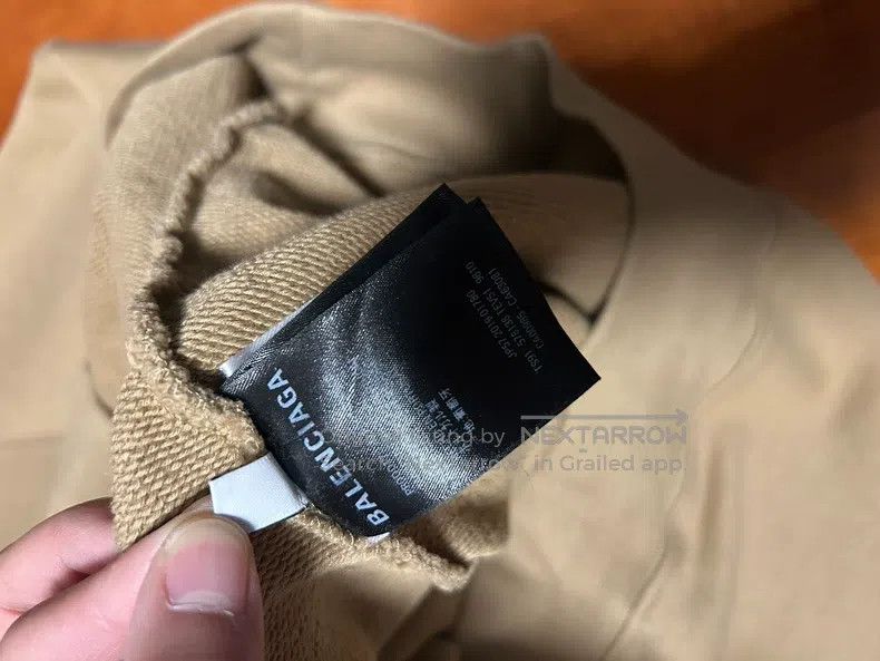 Balenciaga Balenciaga Classic Hoodie Size US XS / EU 42 / 0 - 5 Thumbnail