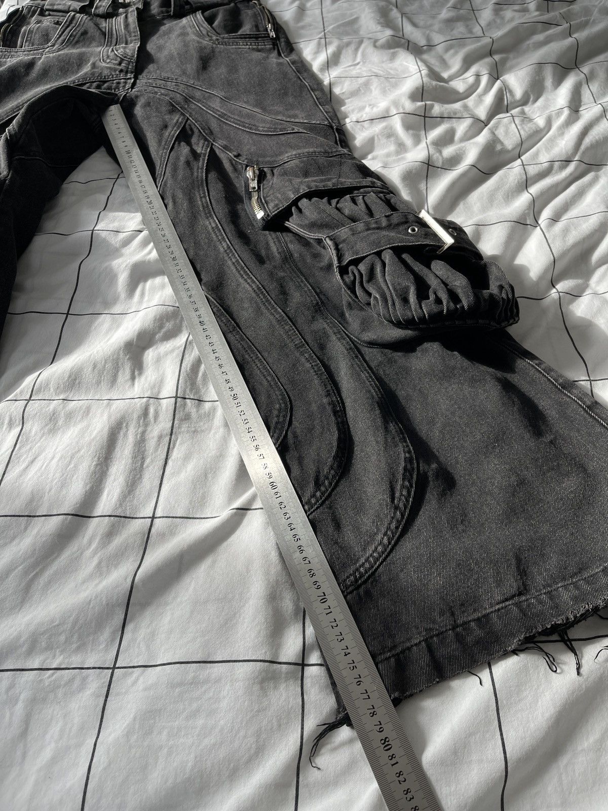 No Faith Studios NO FAITH STUDIOS Distressed Cargo Raver denim Baggy Pants Size US 32 / EU 48 - 23 Thumbnail