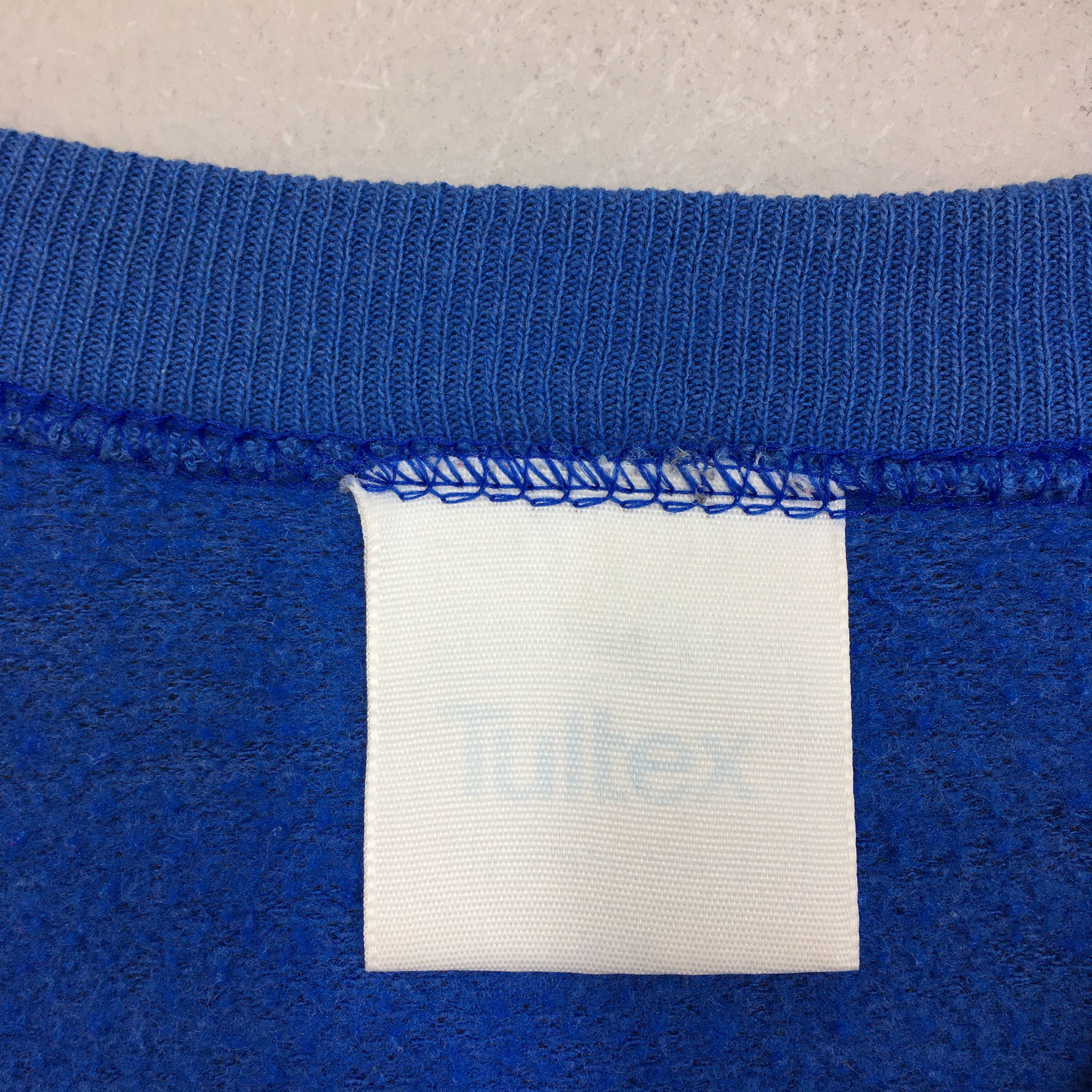 Vintage Vintage 90s Worlds Best Grandma Blue Sweatshirt XLarge Size US XL / EU 56 / 4 - 6 Thumbnail