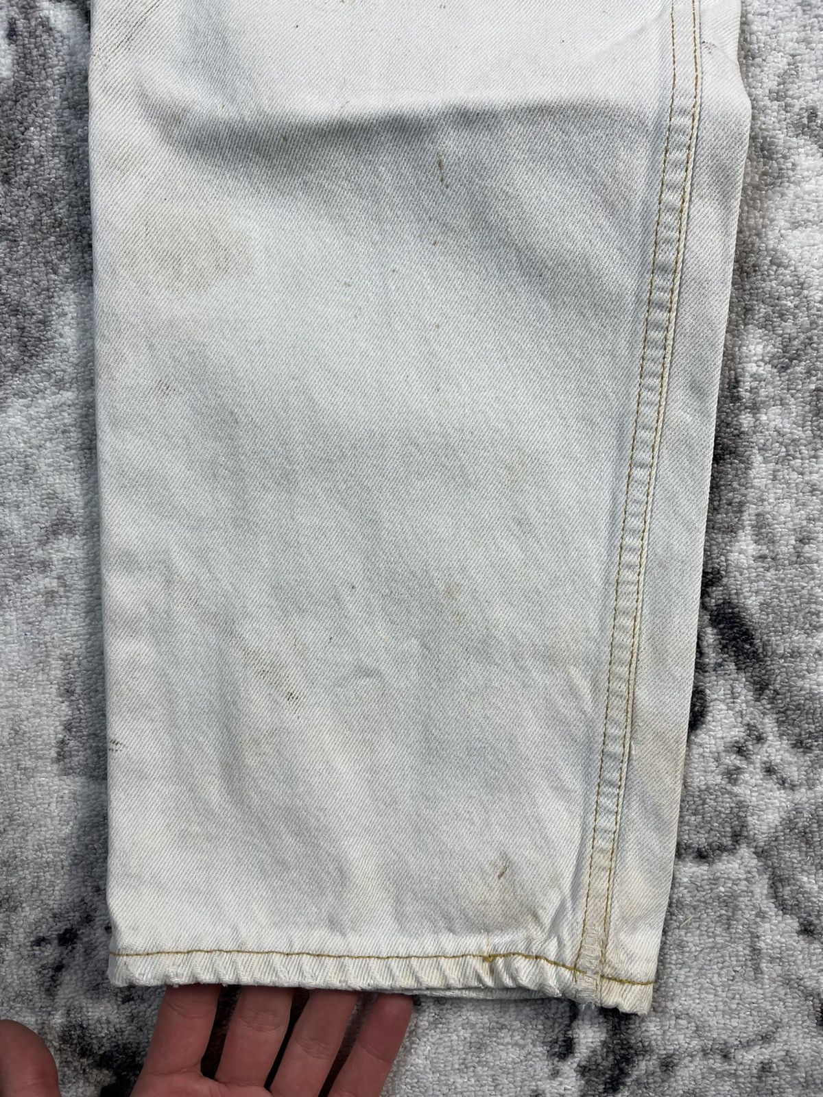 Other Kaserne Zurich Distressed White Jeans Size US 35 - 8 Thumbnail