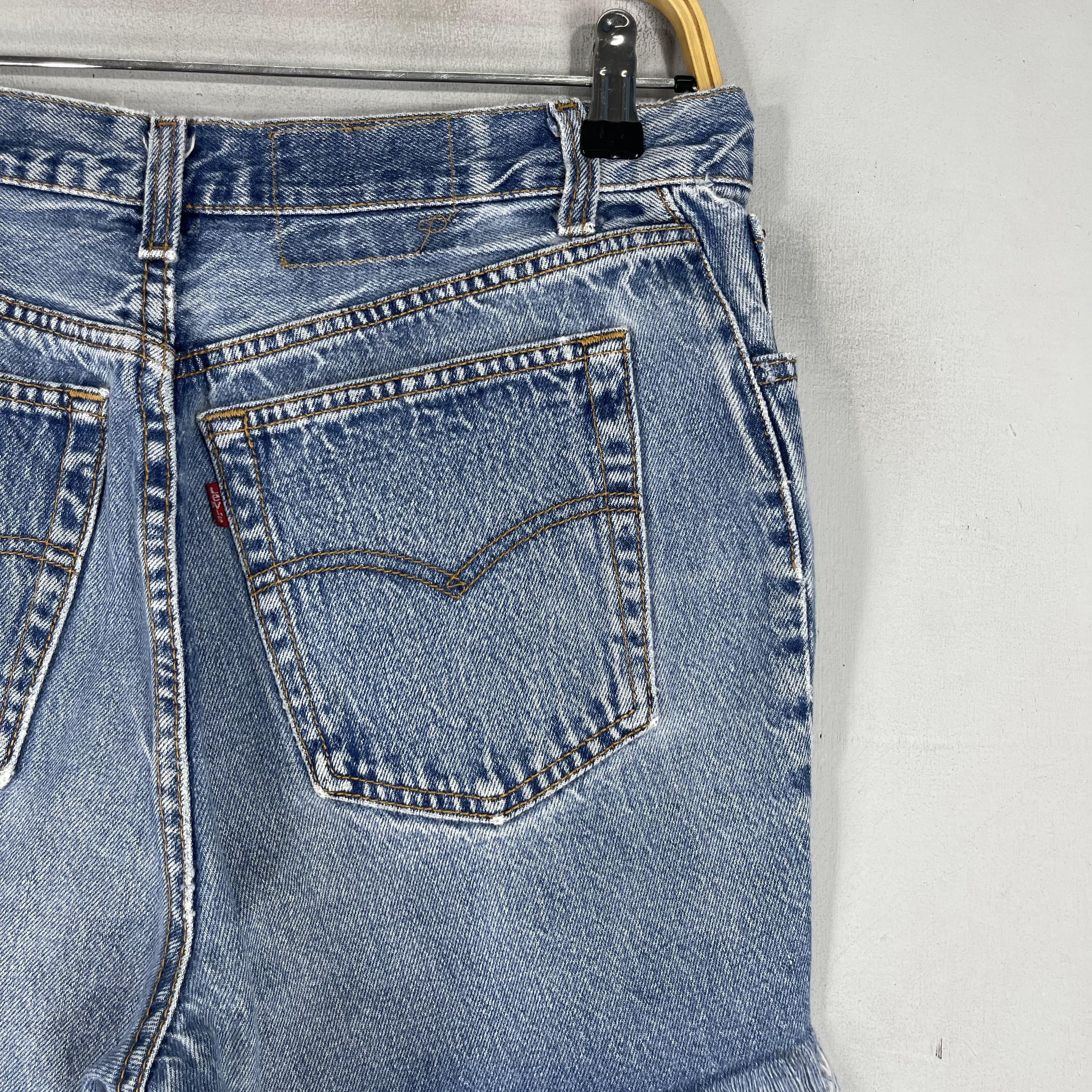 Levi's × Vintage W29 Vintage Distressed Levis 501 Cutoff Reinforced Jeans Size 29" - 8 Thumbnail