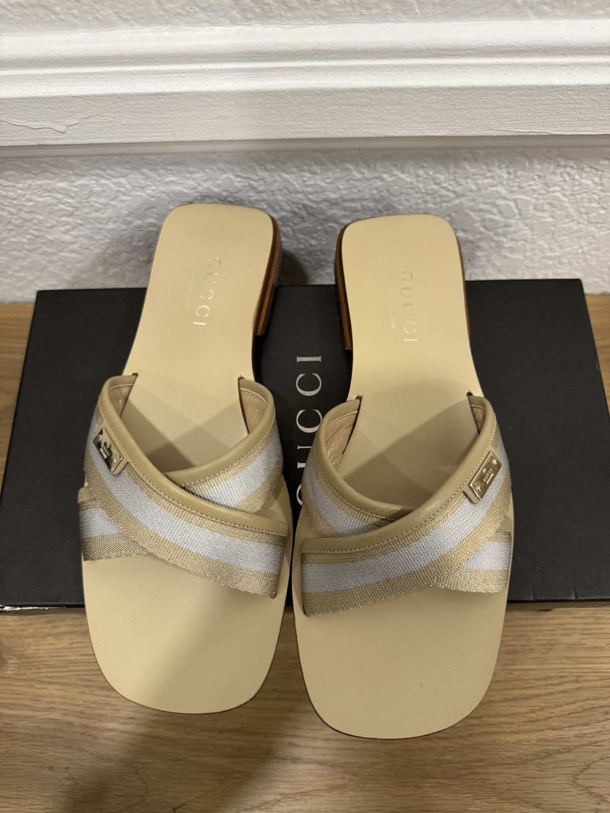 Gucci GUCCI Authentic Slide Sandals Cross Strap Beige Size 37 C Size US 6 / IT 36 - 3 Thumbnail