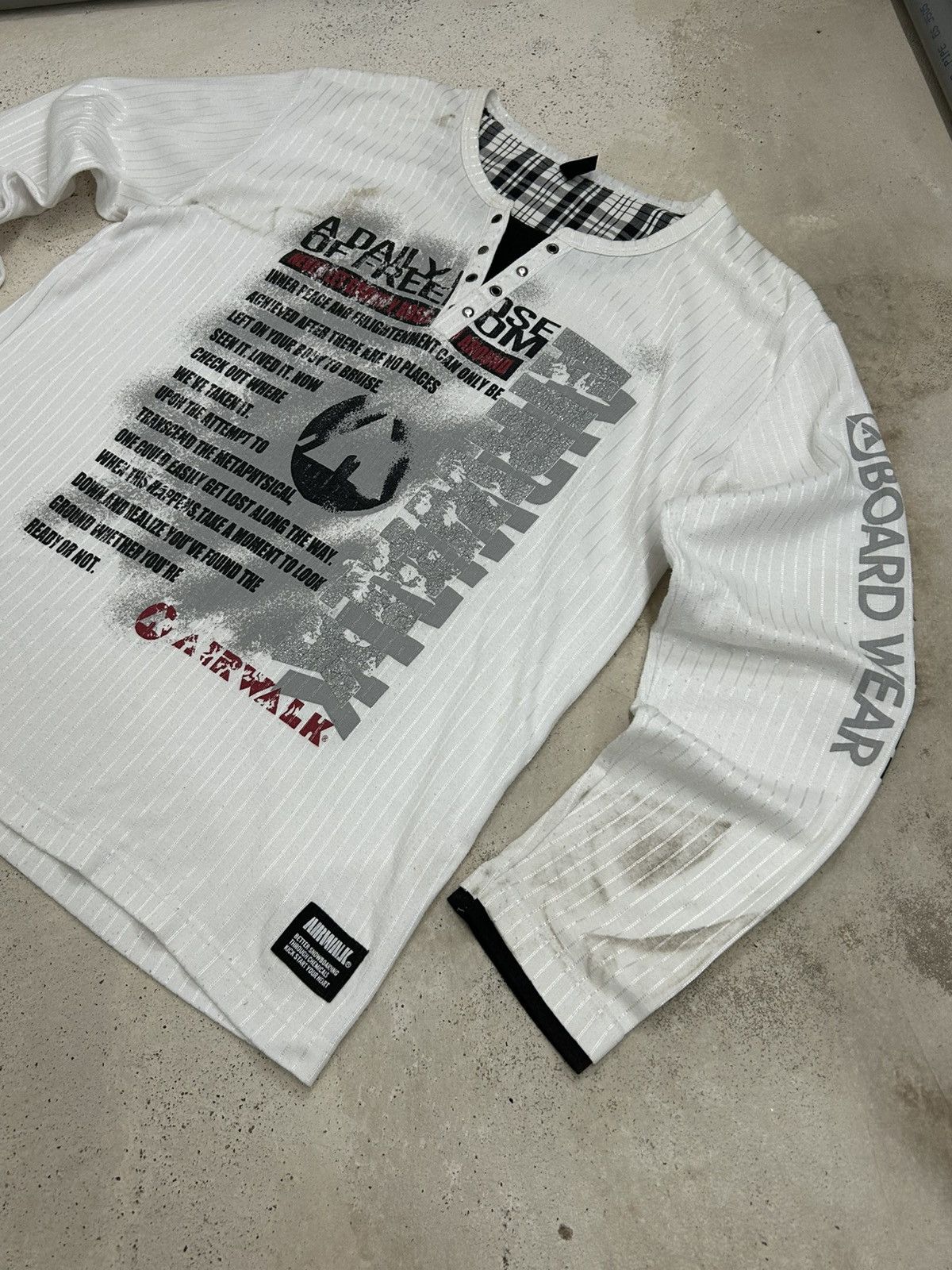 Designer × Japanese Brand Airwalk L/Sleeve Graphic Henley GrungeSkater Boardwear Style Size US L / EU 52-54 / 3 - 3 Thumbnail