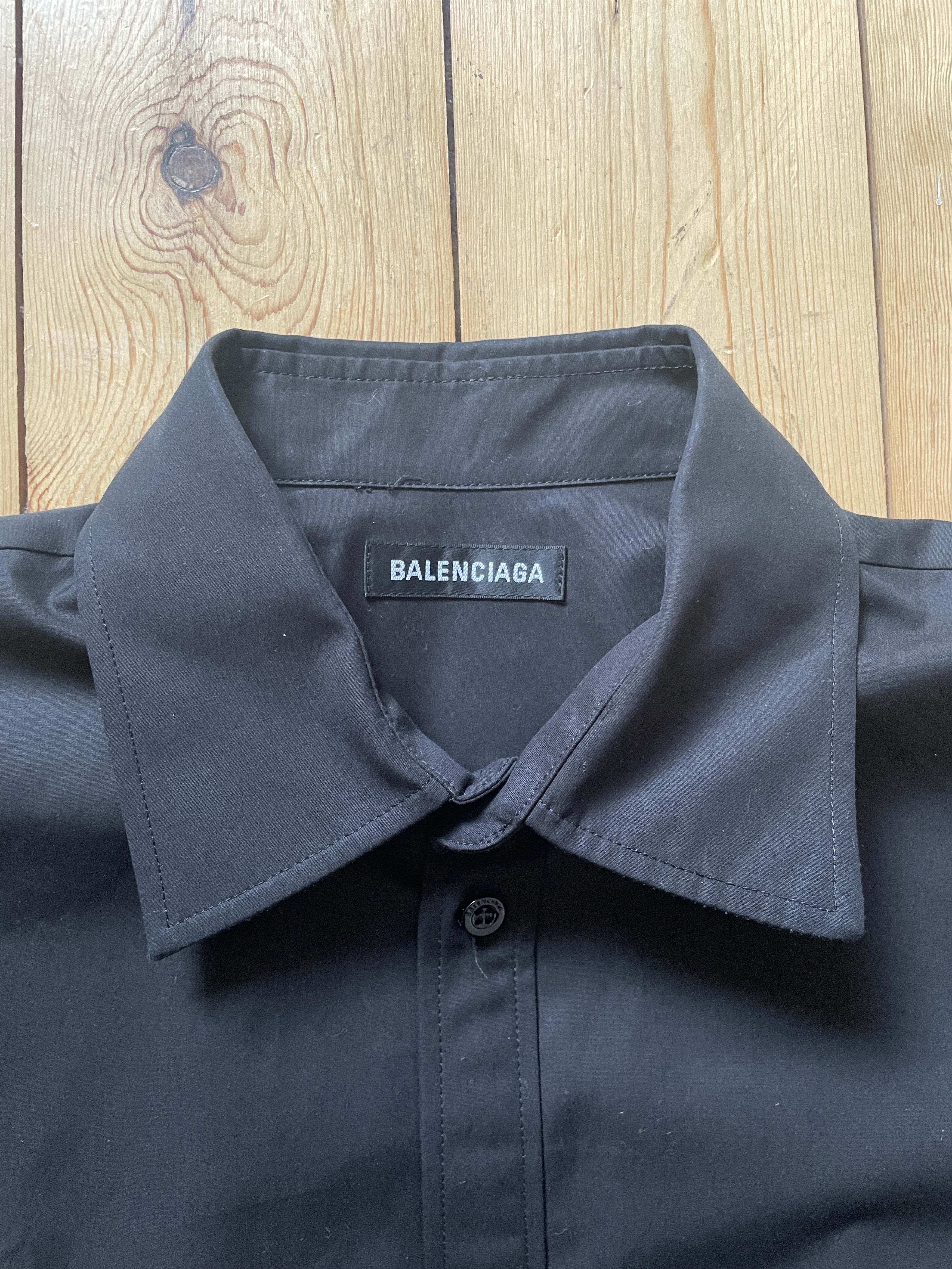 Balenciaga Balenciaga - Blank Cotton Poplin Short Sleeve Shirt Size US M / EU 48-50 / 2 - 2 Thumbnail