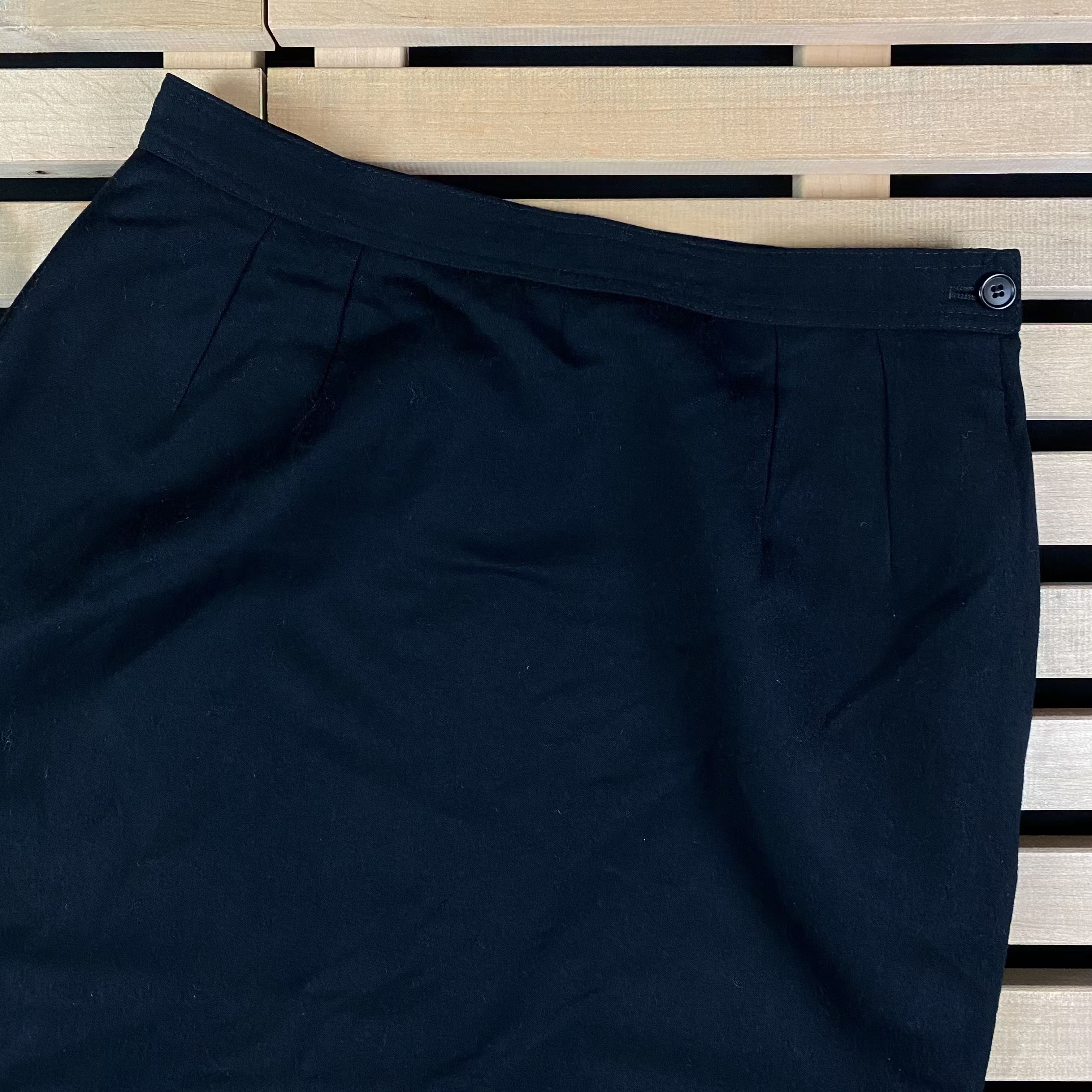 Valentino × Vintage Womens Wool Skirt Valentino Vintage Size 44/10 Size 32" / US 10 / IT 46 - 2 Thumbnail