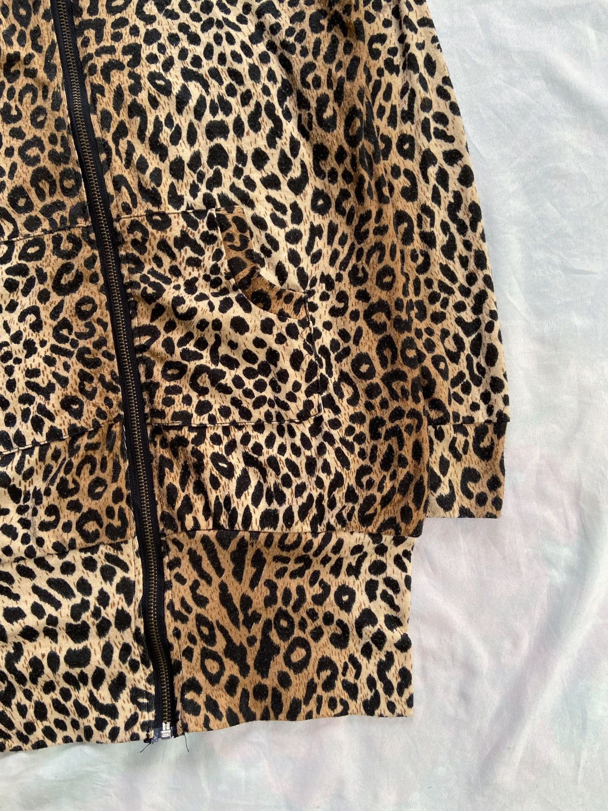 Japanese Brand JAPANESE LEOPARD PATTERN UKNOW BRAND Size US M / EU 48-50 / 2 - 4 Thumbnail