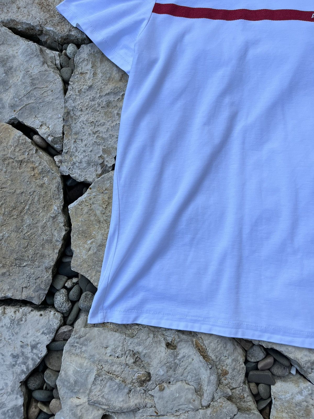 A.P.C. × Designer A.P.C. Rue Madame Paris one red stripe logo tee t-shirt Size US XL / EU 56 / 4 - 6 Thumbnail