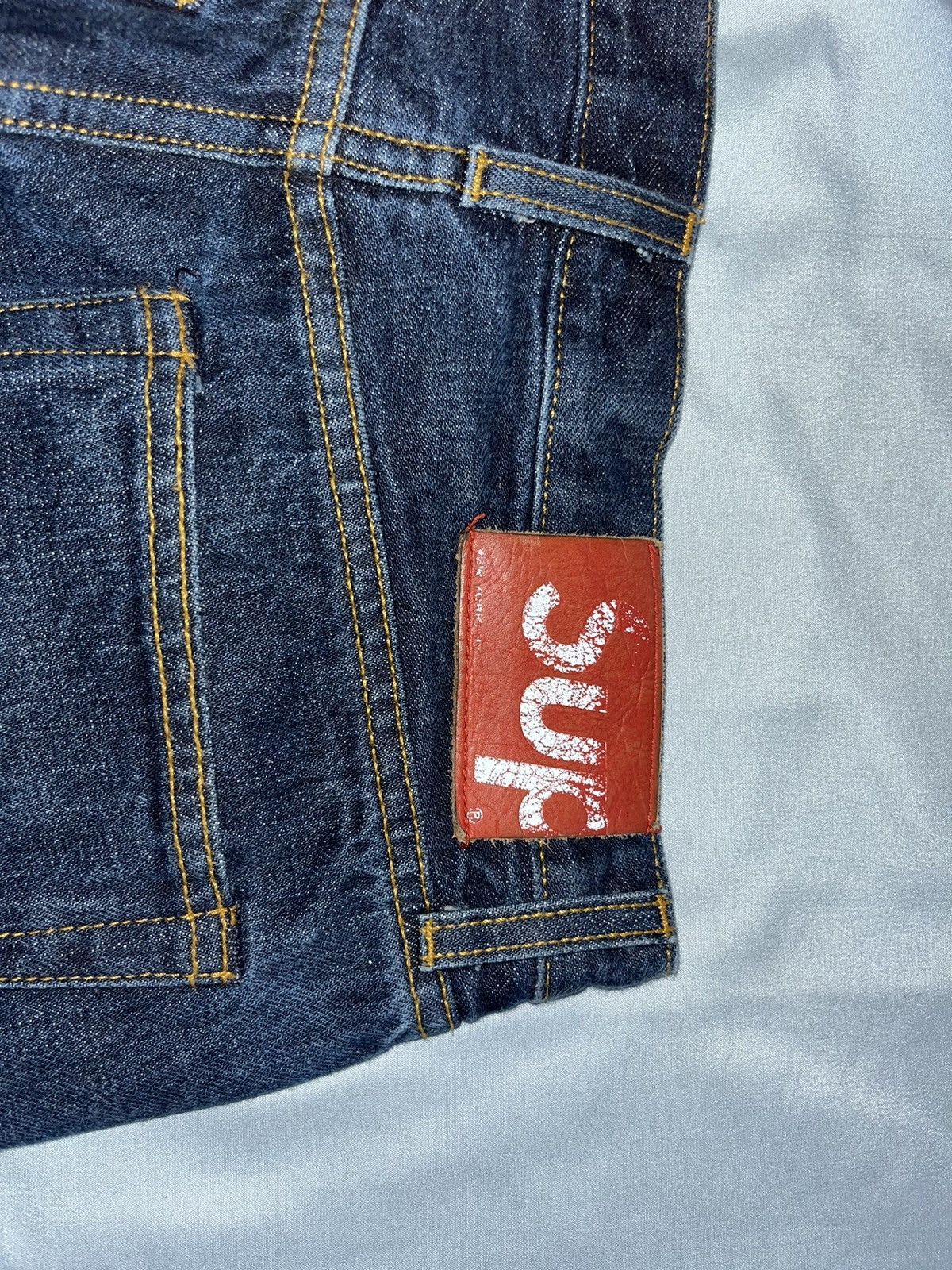 Supreme Supreme selvedge, slim jeans Size US 30 / EU 46 - 1 Thumbnail