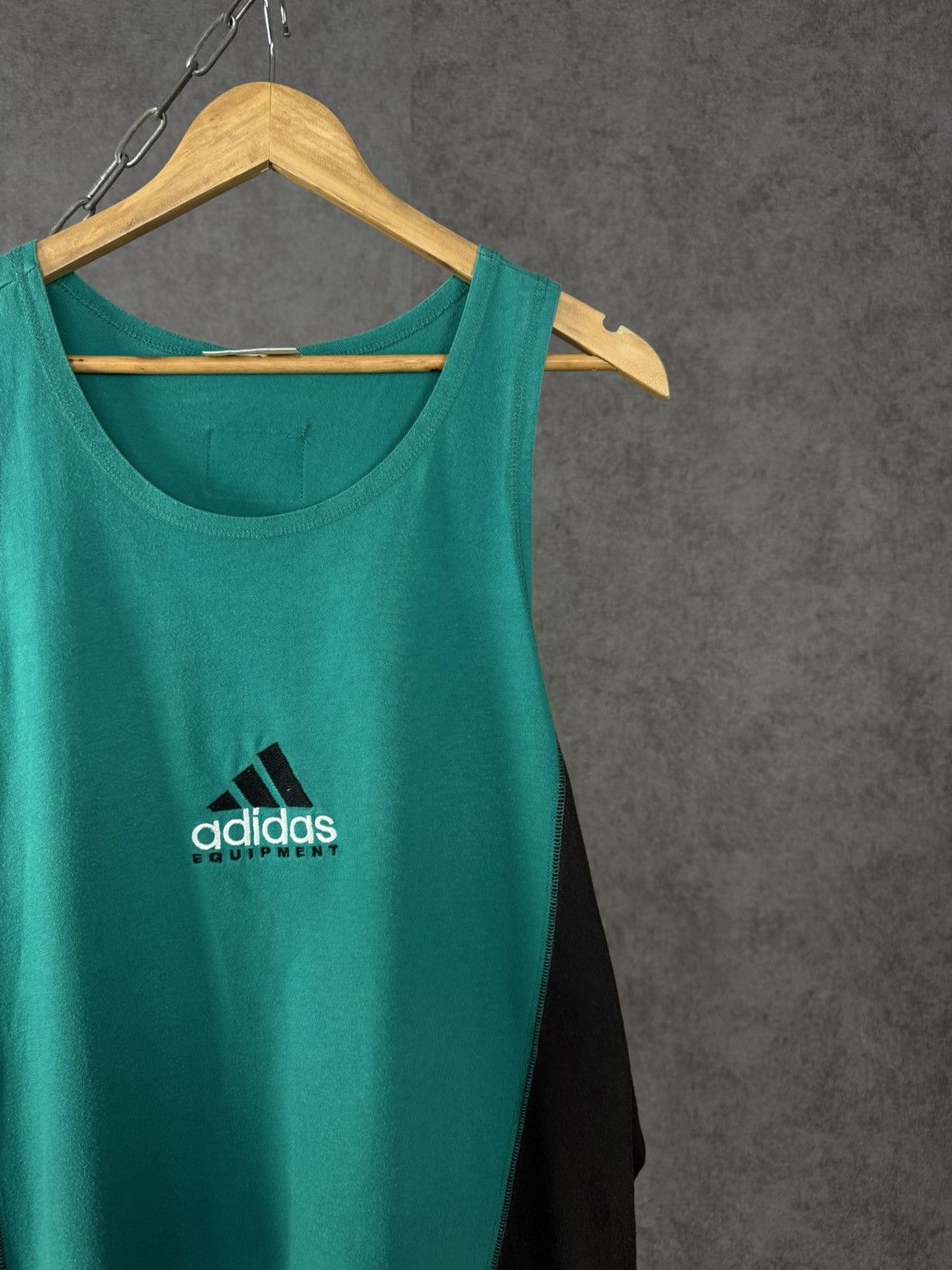 Adidas Adidas Equipment vintage center logo tank top Size US XL / EU 56 / 4 - 2 Thumbnail