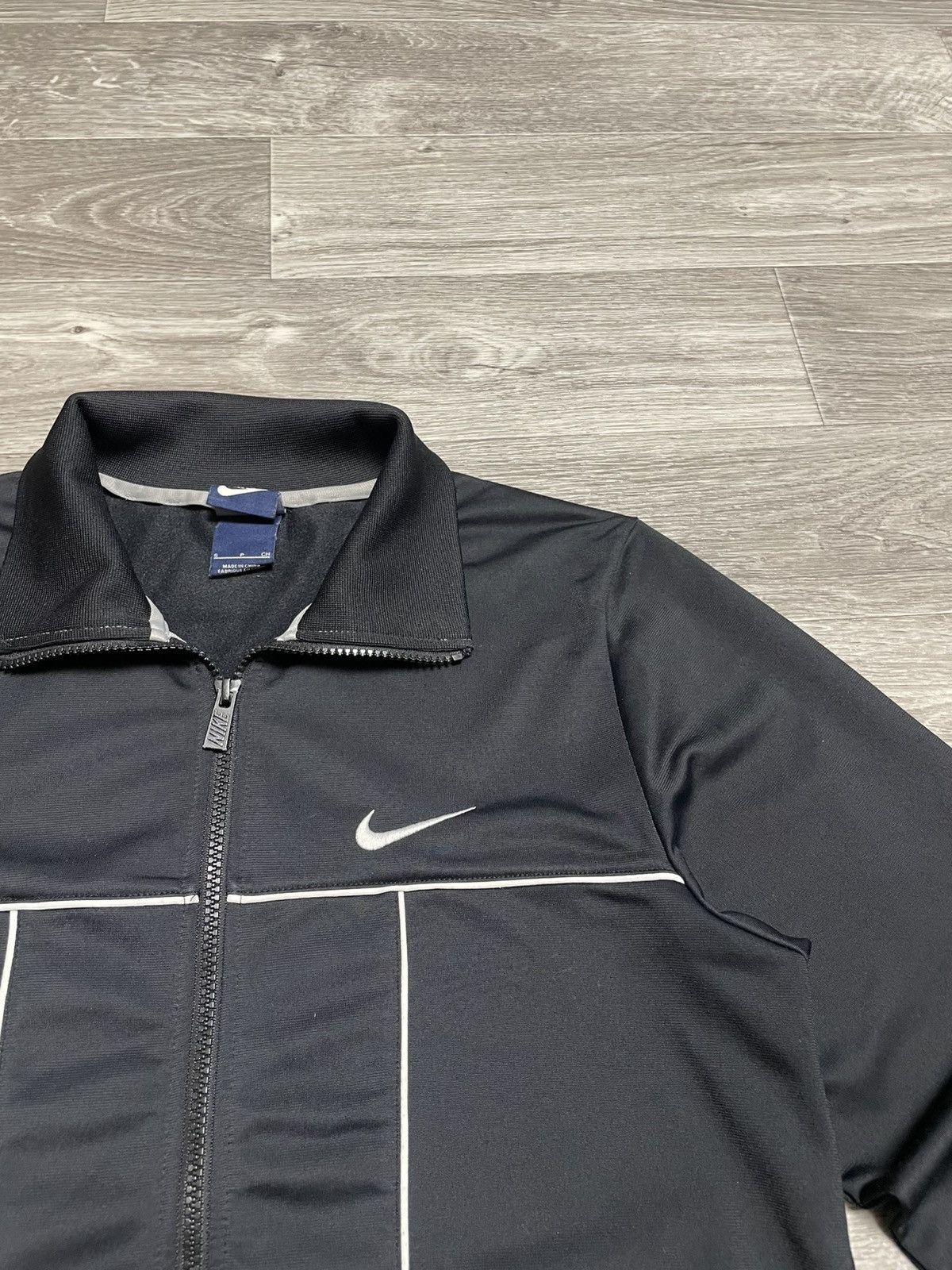 Nike Vintage Nike Black Truck Jacket Drill Y2K Size US S / EU 44-46 / 1 - 10 Thumbnail