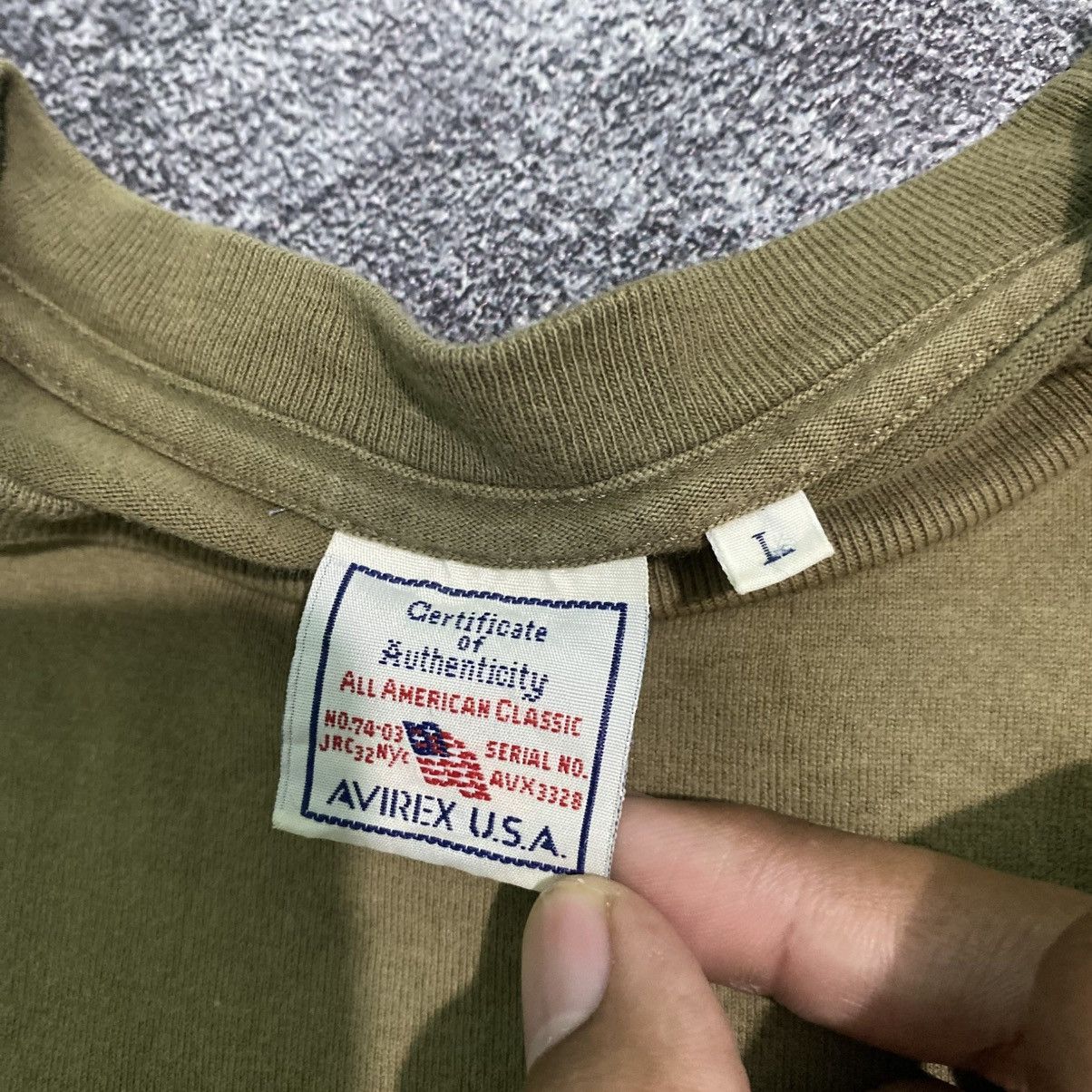 Avirex Vintage Rare Avirex USA The Heart Beat Tshirt Army Size US L / EU 52-54 / 3 - 3 Thumbnail