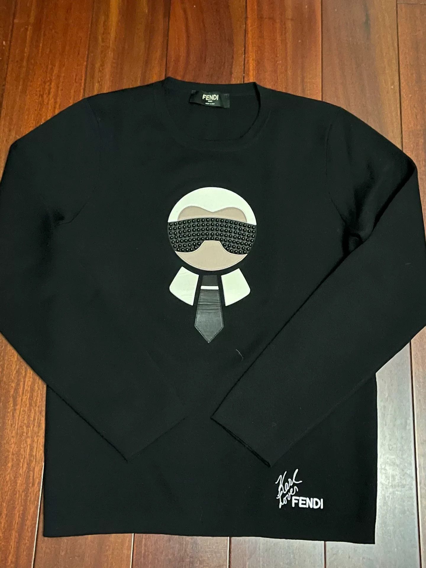 Fendi Fendi Wool Sweater for Women Size M / US 6-8 / IT 42-44 - 1 Thumbnail