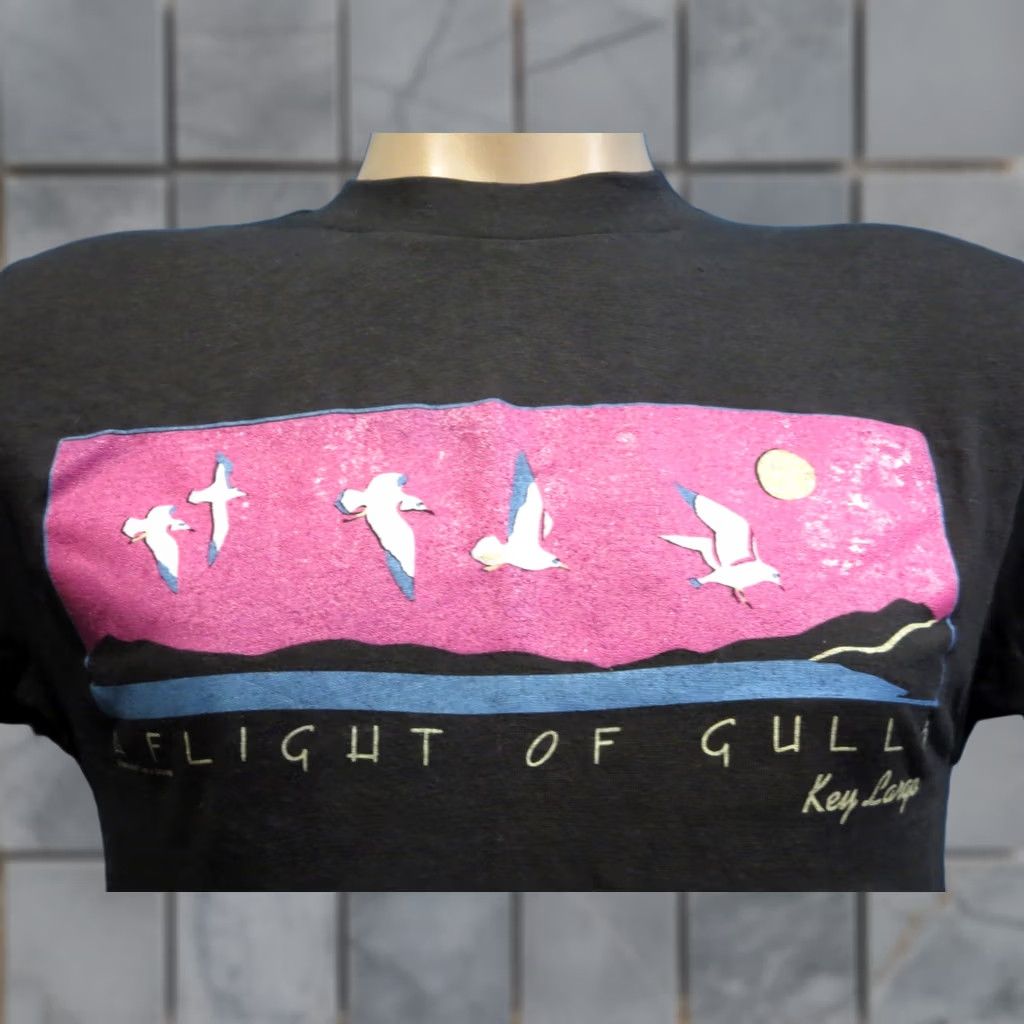 Vintage VINTAGE KEY LARGO FLORIDA KEYS BEACH SUNSET T-Shirt XS 80s single stitch thin Black Mens Size US XS / EU 42 / 0 - 1 Thumbnail