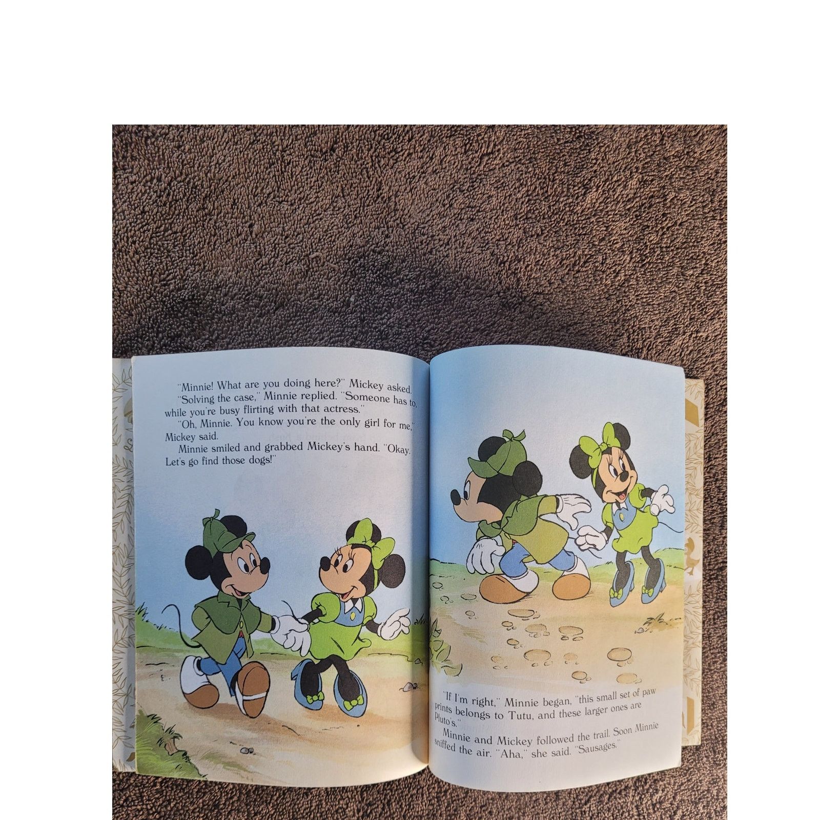 Disney Mickey Mouse Detective Book Vintage 1985 Size ONE SIZE - 4 Thumbnail