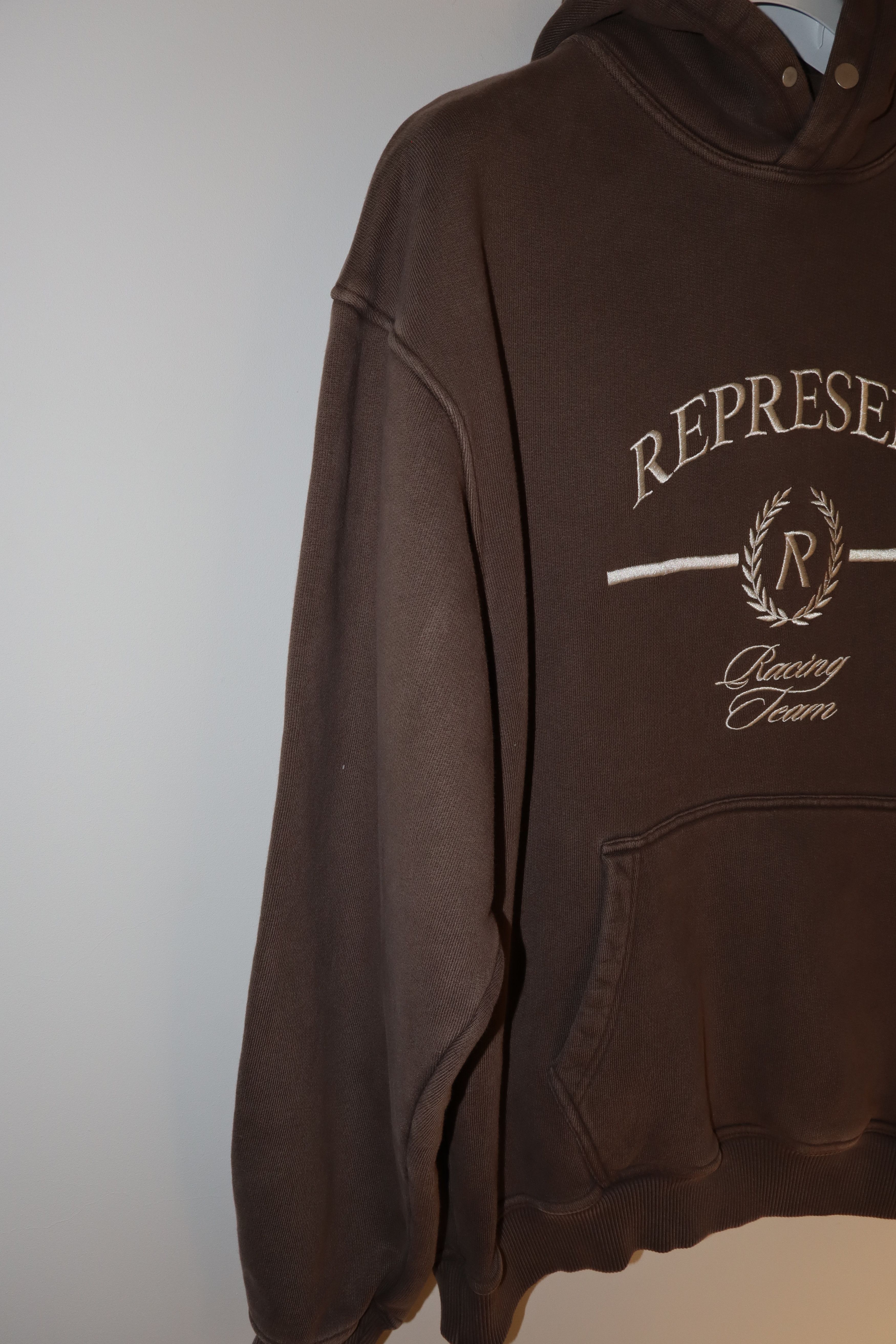 Represent Clo. RACING TEAM EMBROIDERED HOODIE Size US XL / EU 56 / 4 - 3 Thumbnail
