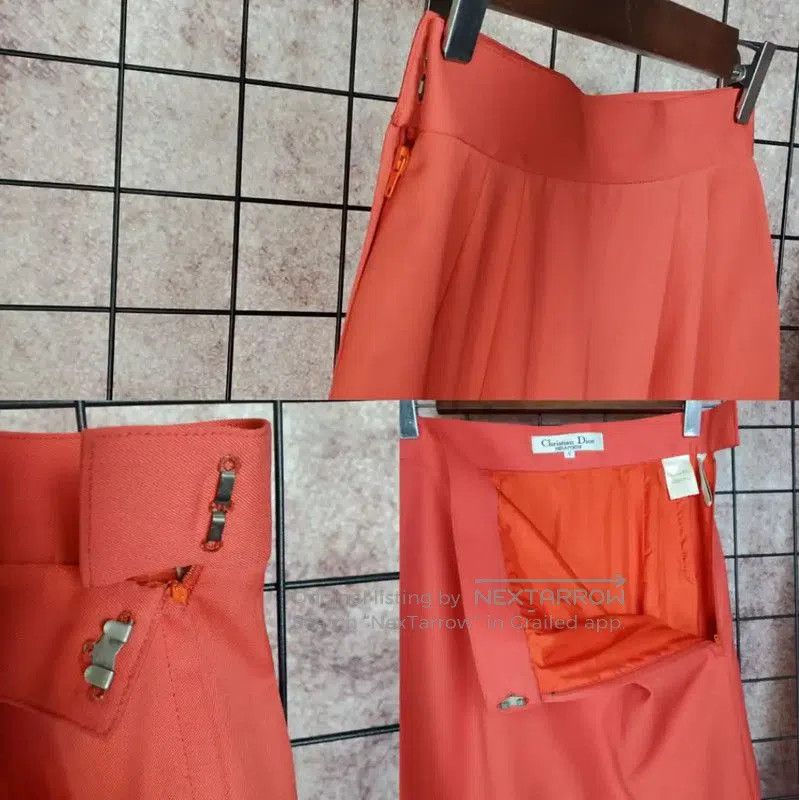 Dior Christian Dior Flared Wool Skirt in Apricot . Size 22" - 4 Thumbnail