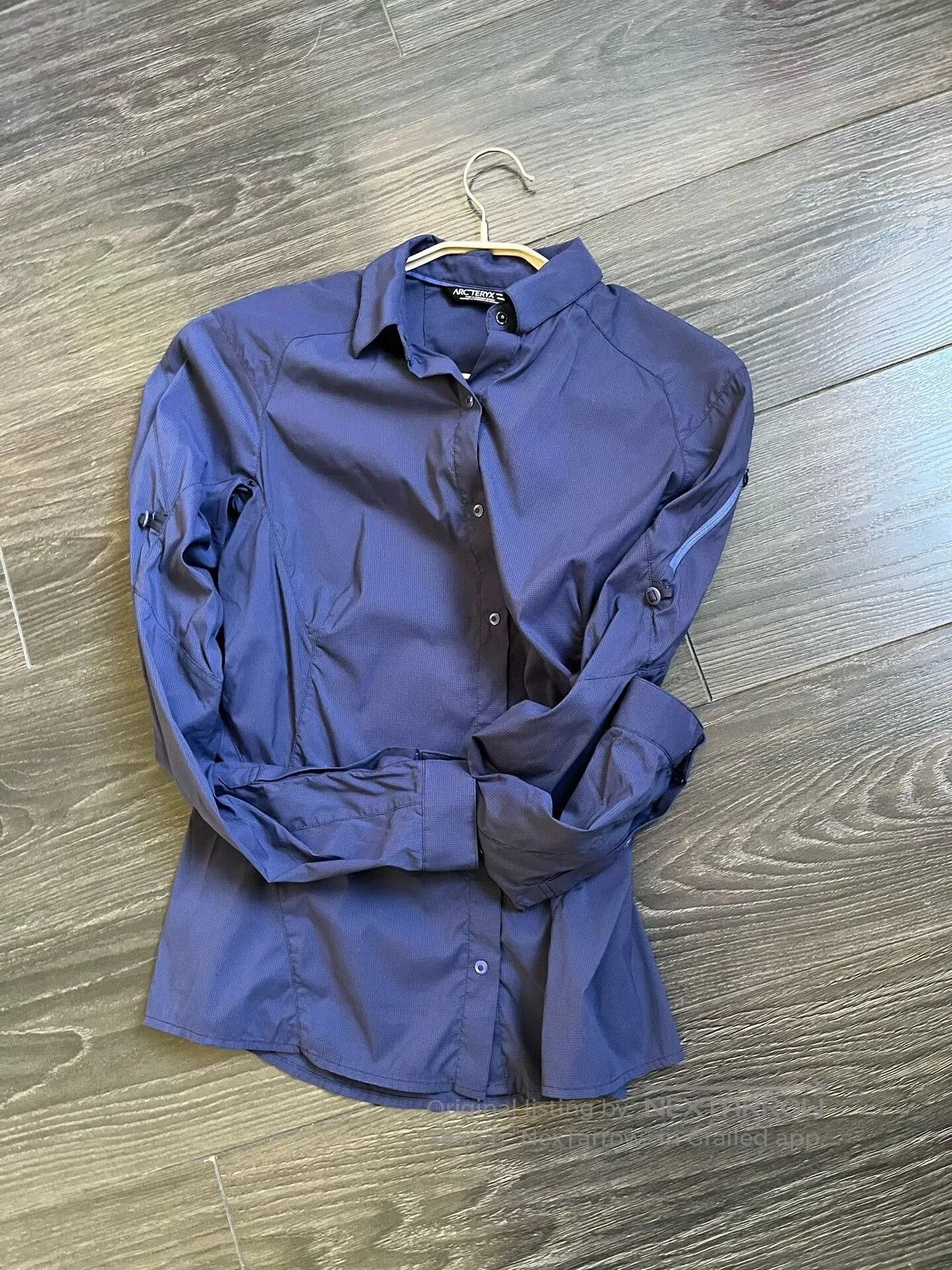 Arc'teryx Arcteryx Women's Discontinued Outdoor Shirt. Size S / US 4 / IT 40 - 1 Thumbnail