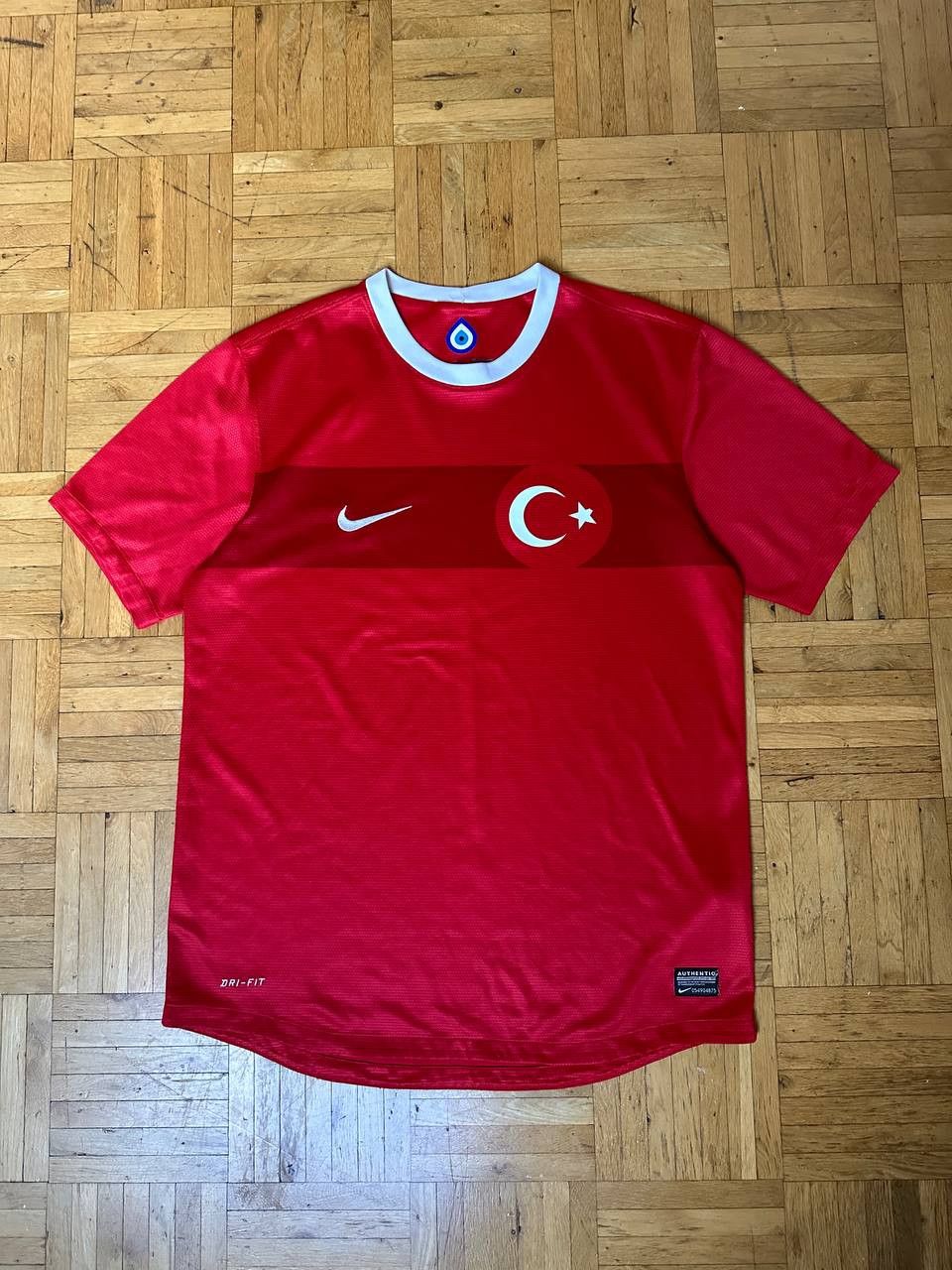 Nike TURKEY 2012-13 HOME FOOTBALL SHIRT SOCCER JERSEY NIKE M MEN Size US M / EU 48-50 / 2 - 2 Thumbnail