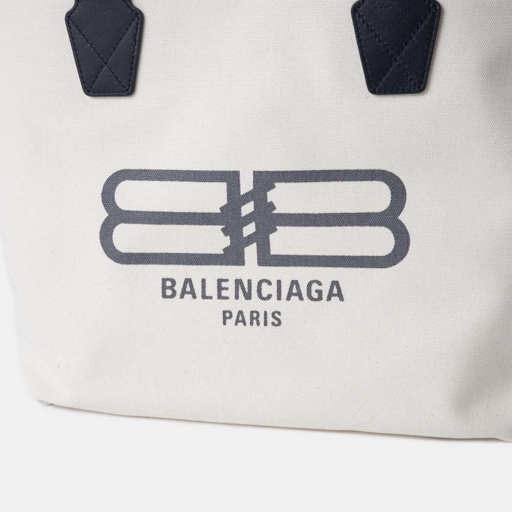 Balenciaga o1mt1gz1224 Size: OS / Jumbo Small Tote Bag in White/Black Size ONE SIZE - 3 Thumbnail