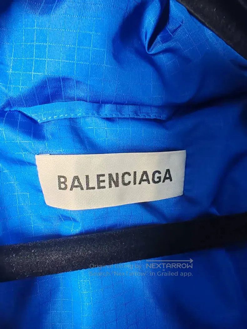 Balenciaga Balenciaga size 36 Navy blue hooded down coat Size S / US 4 / IT 40 - 3 Thumbnail