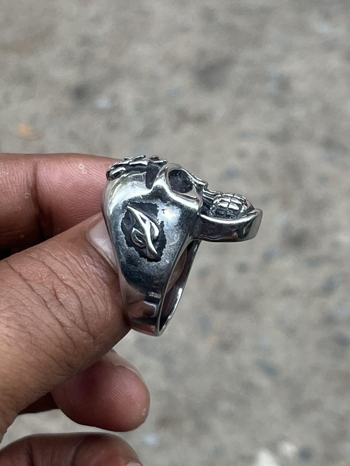 If Six Was Nine Hardcore Punk Skull Rose Ring Chrome Style Size ONE SIZE - 13 Thumbnail