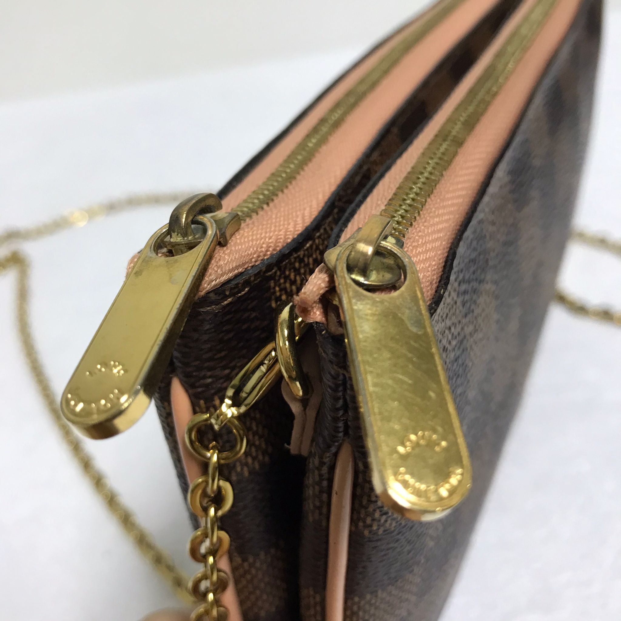 Louis Vuitton LV Double Pochette Damier Ebene & Rose Ballerine Sling Bag Size ONE SIZE - 8 Thumbnail